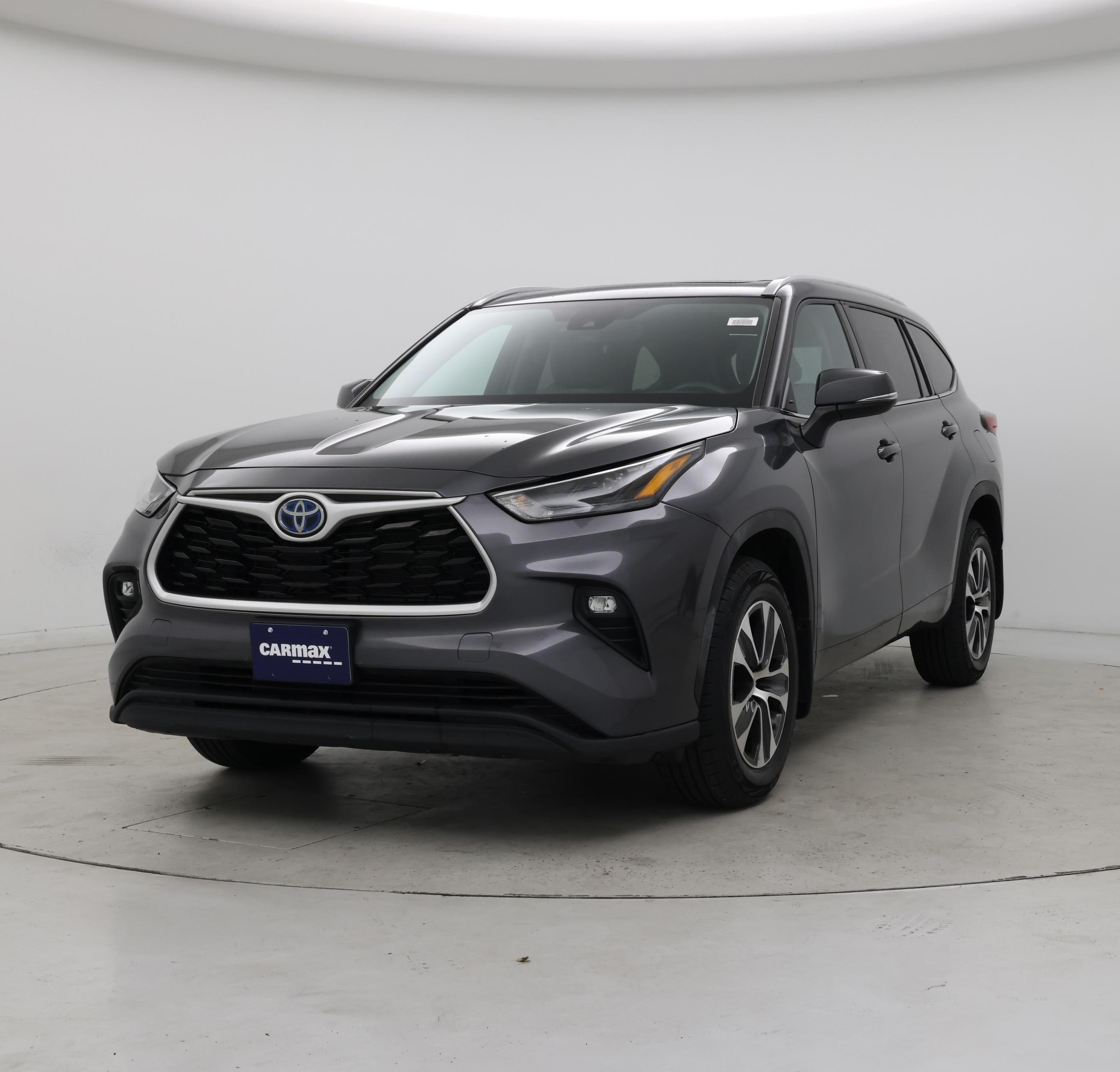 Thumbnail: 2022 Toyota Highlander - 4
