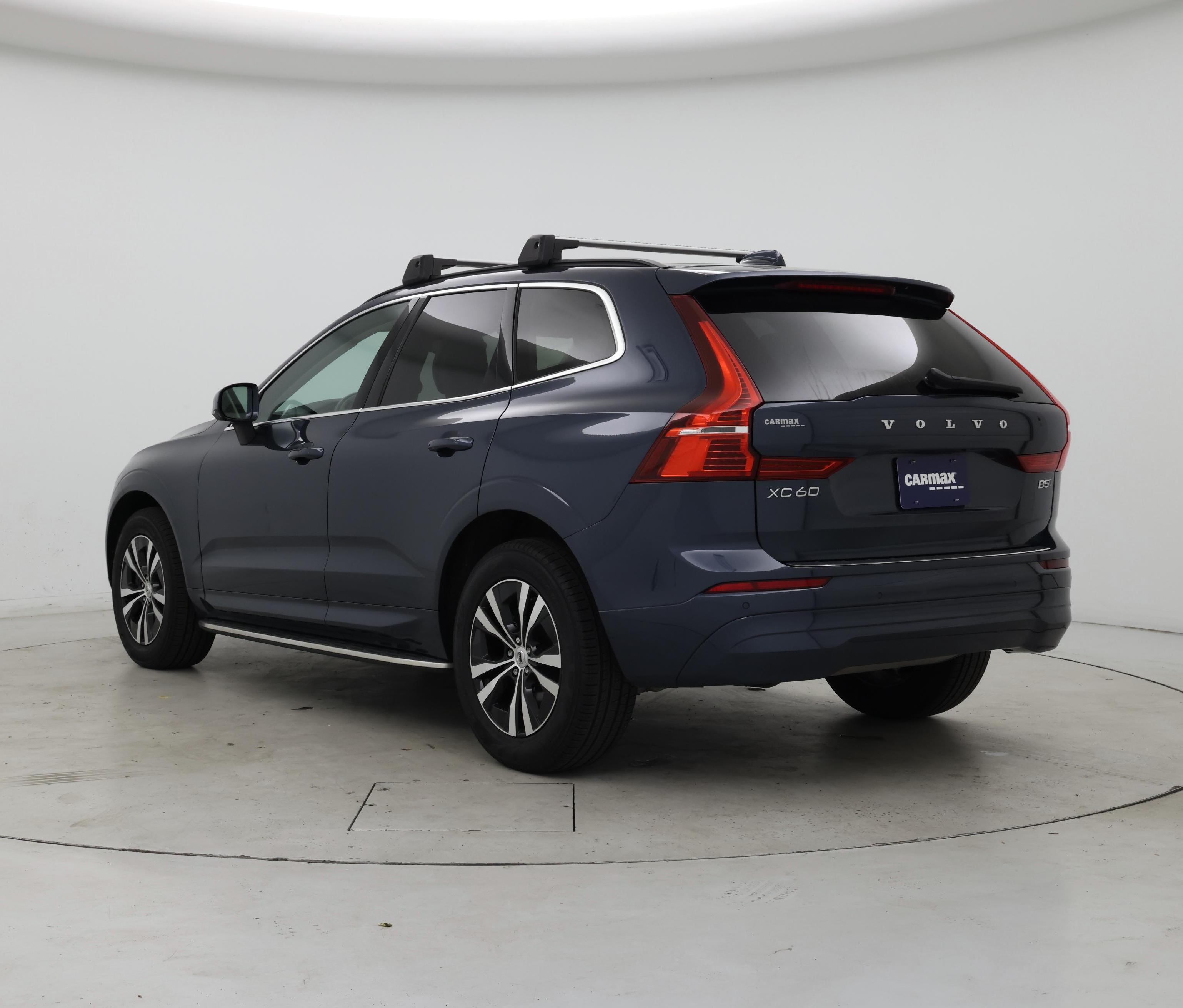 Thumbnail: 2023 Volvo XC60 - 2