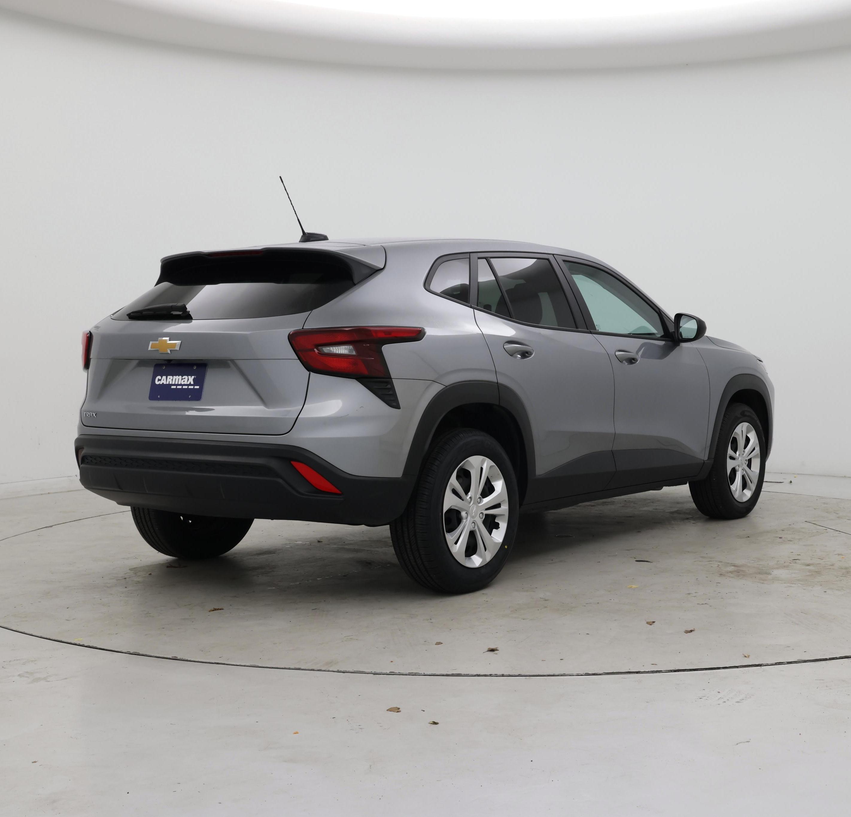 Thumbnail: 2024 Chevrolet Trax - 8