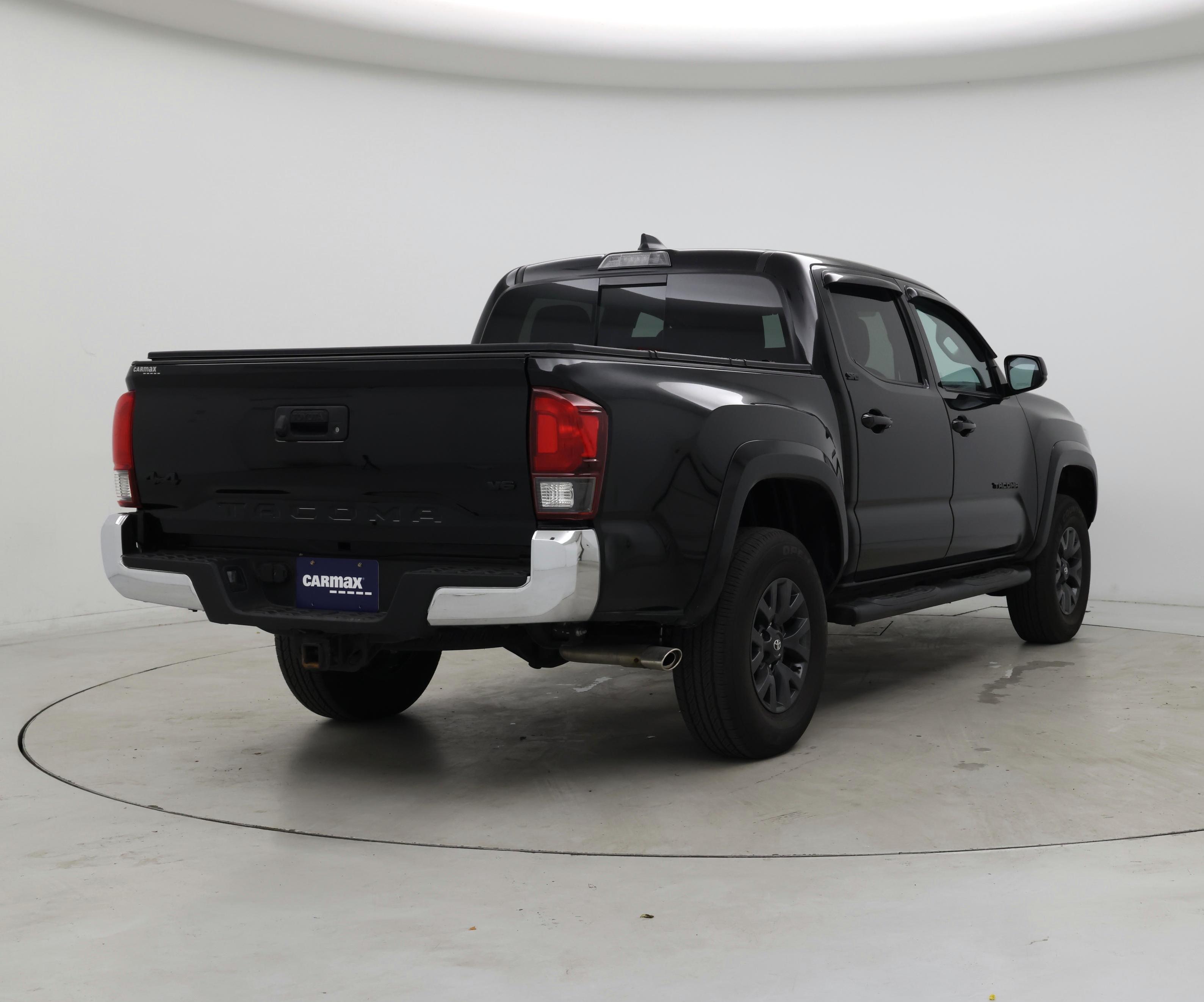 Thumbnail: 2023 Toyota Tacoma - 8