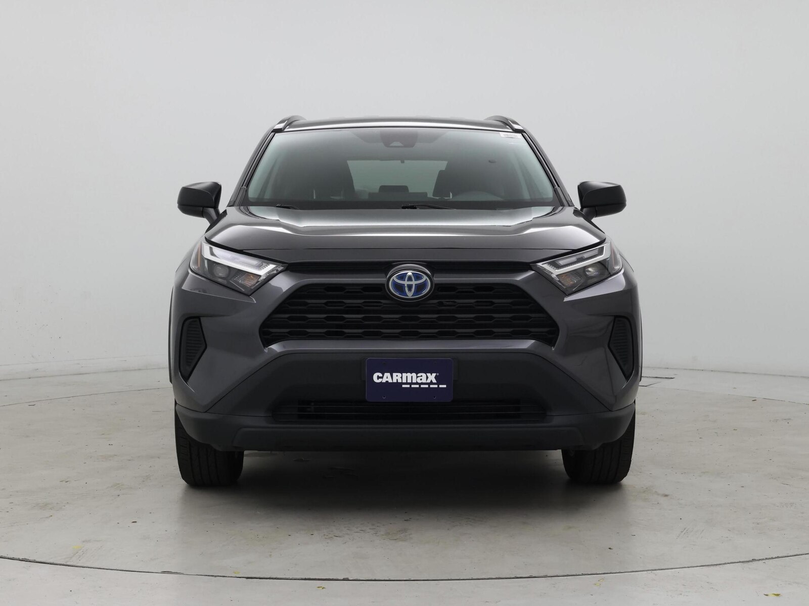 2024 Toyota RAV4 LE - Photo 6