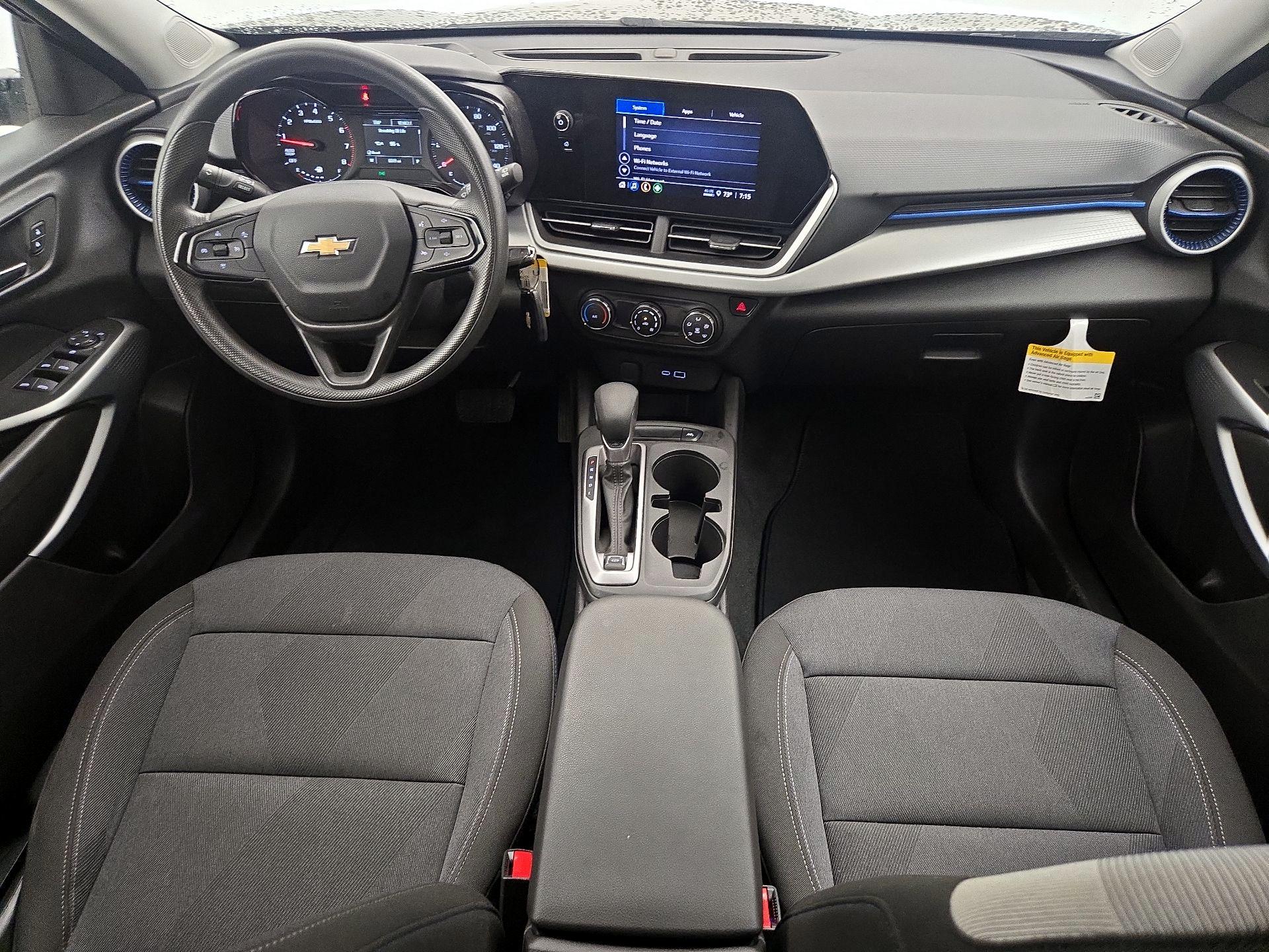 Thumbnail: 2024 Chevrolet Trax - 9
