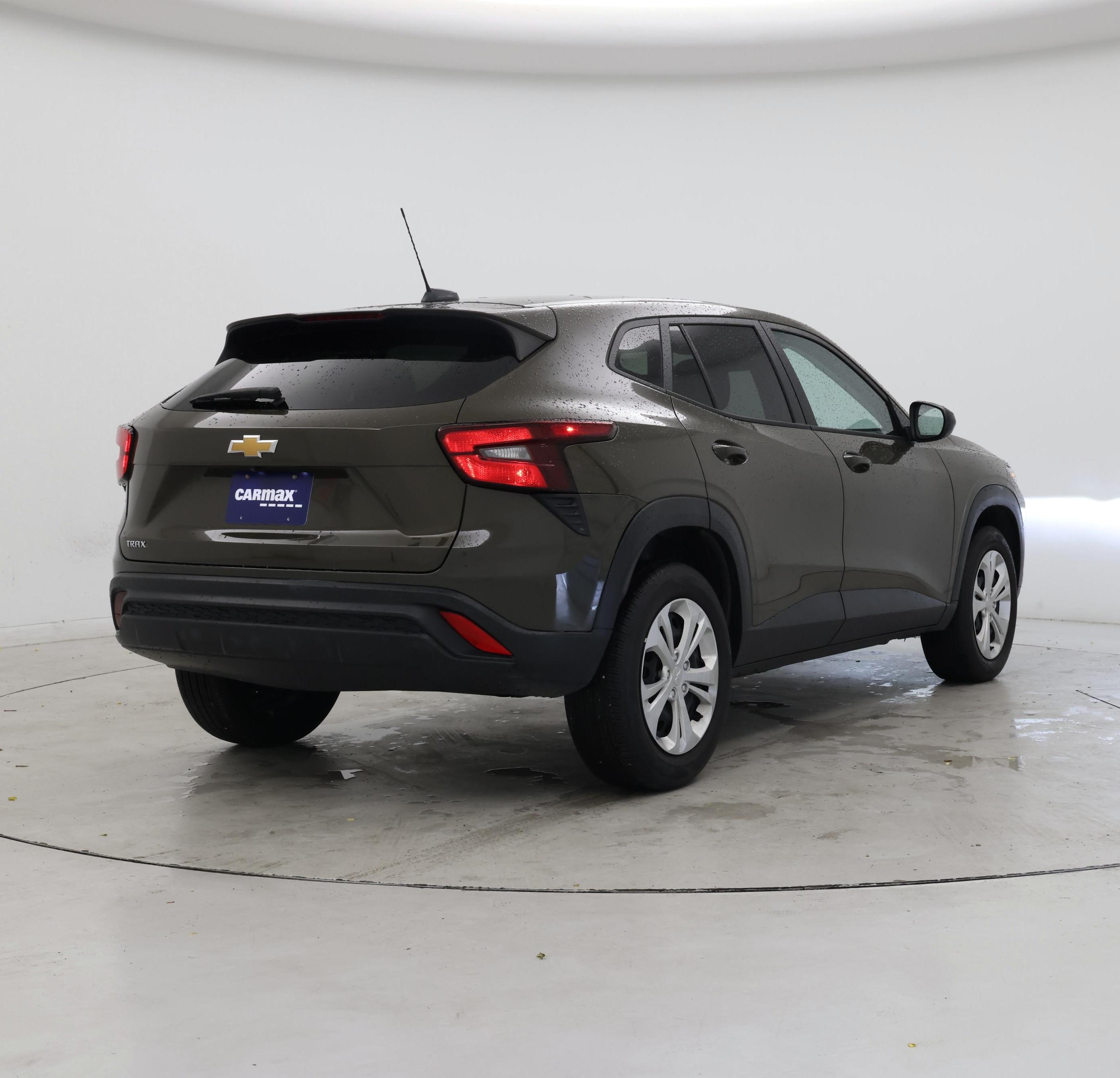 Thumbnail: 2024 Chevrolet Trax - 8