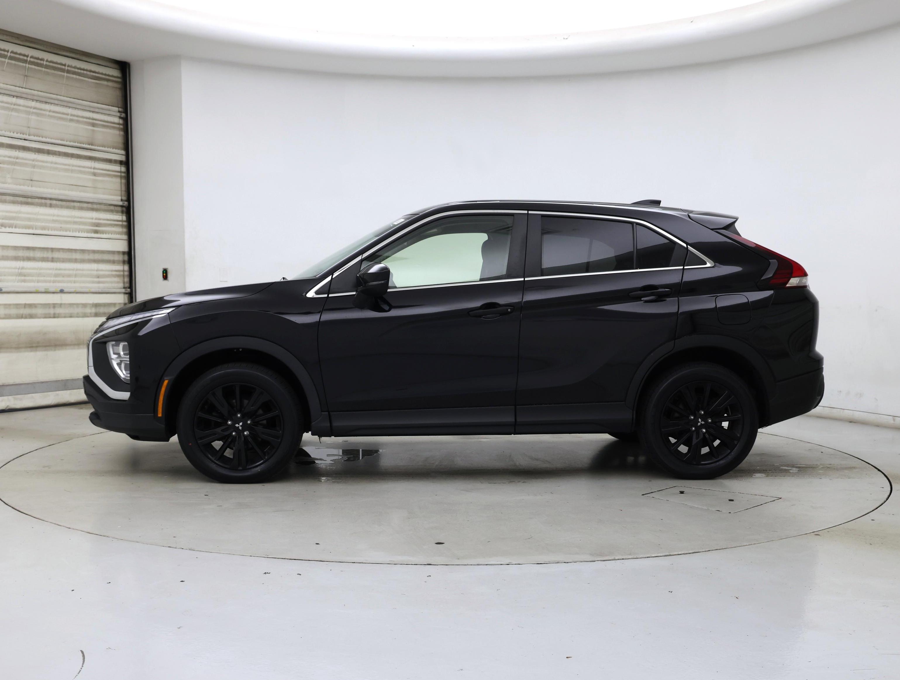 Thumbnail: 2023 Mitsubishi Eclipse Cross - 3