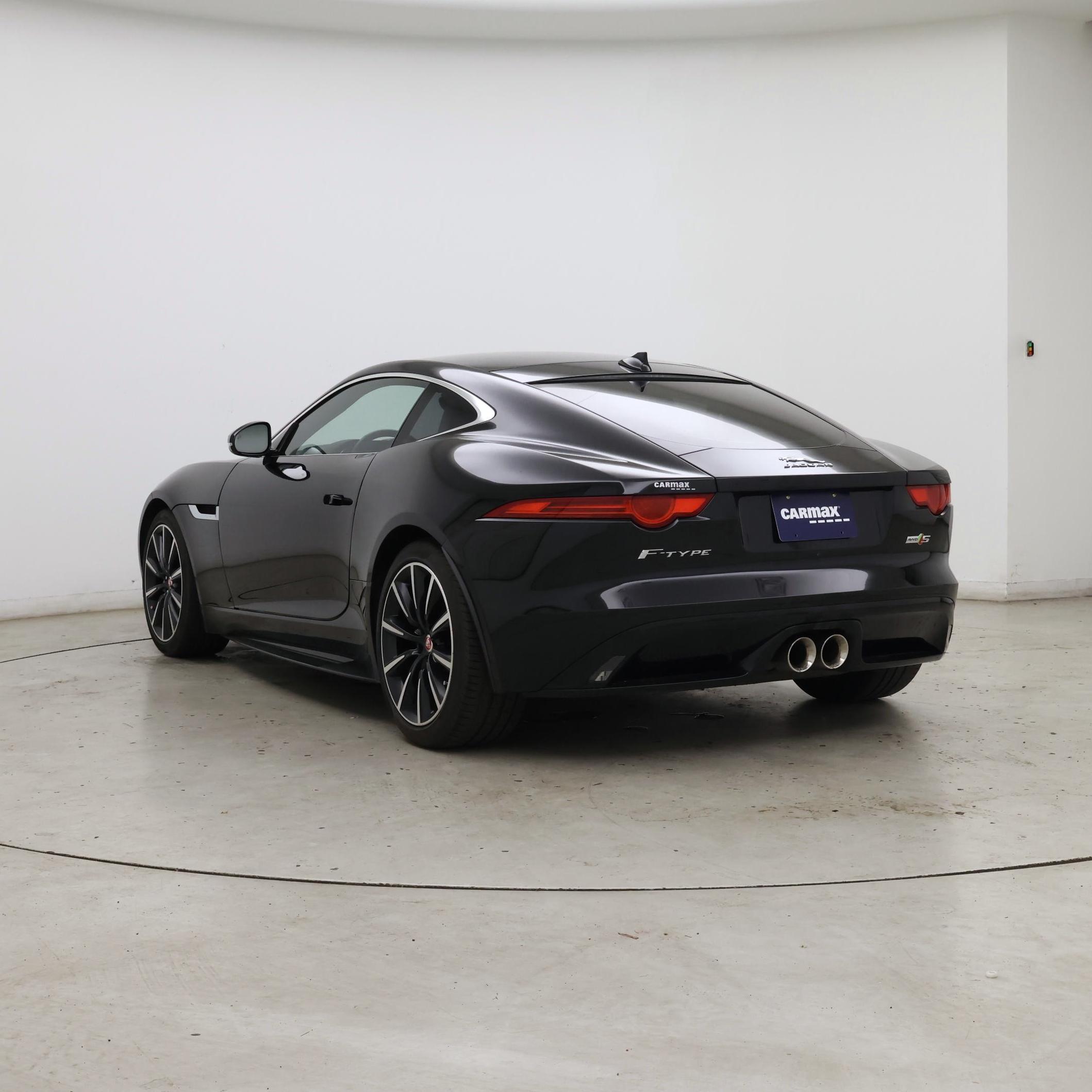 Thumbnail: 2016 Jaguar F-Type - 2