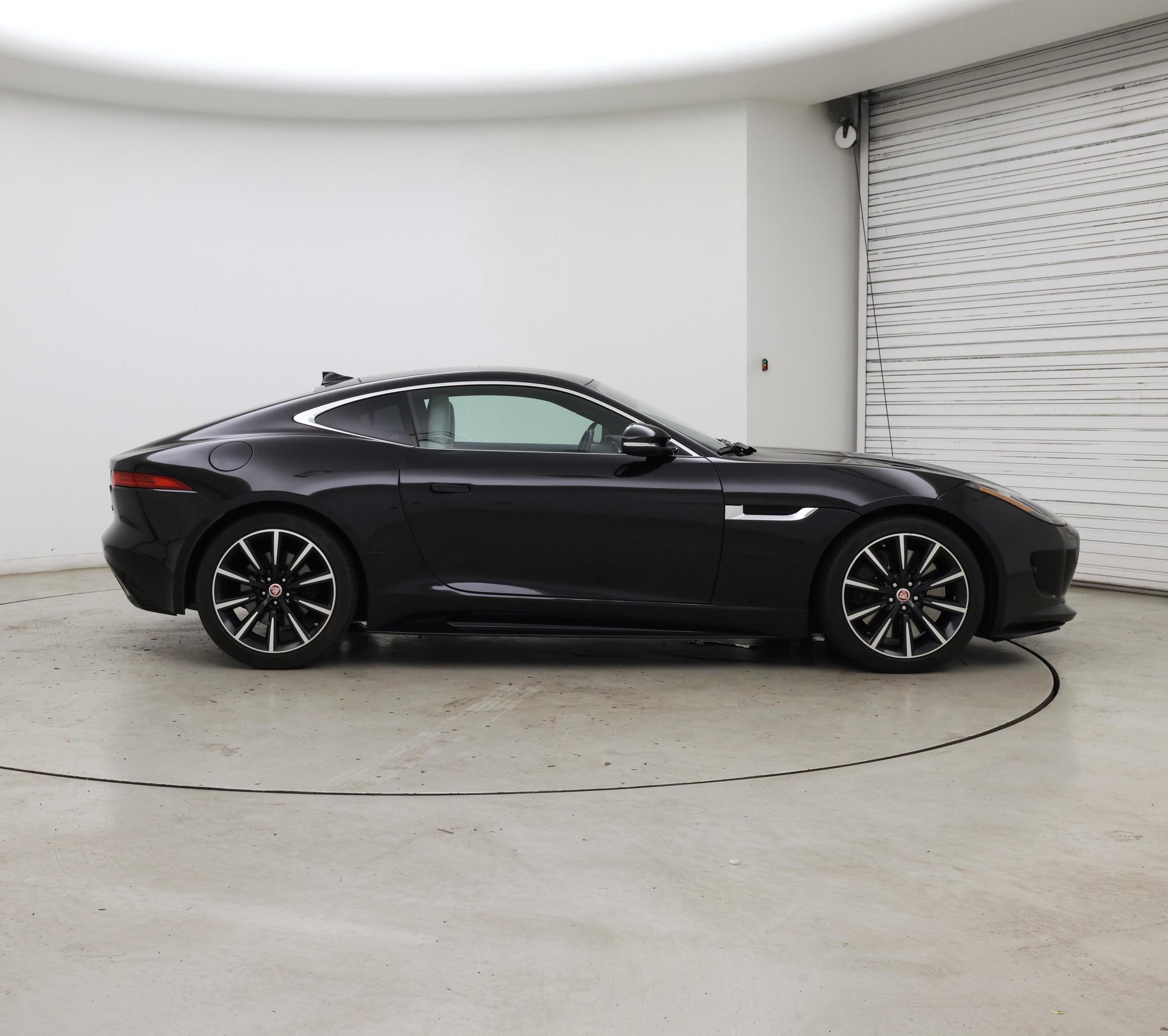 Thumbnail: 2016 Jaguar F-Type - 7