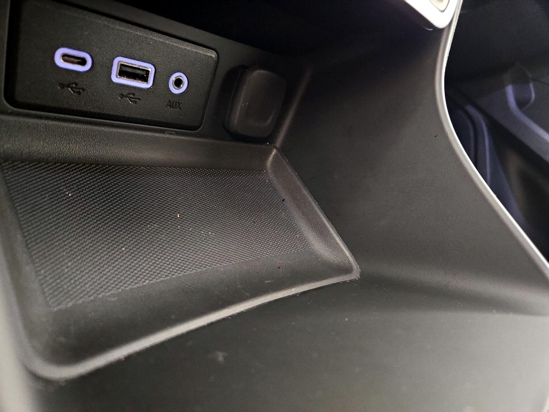 Thumbnail: 2020 GMC Terrain - 18