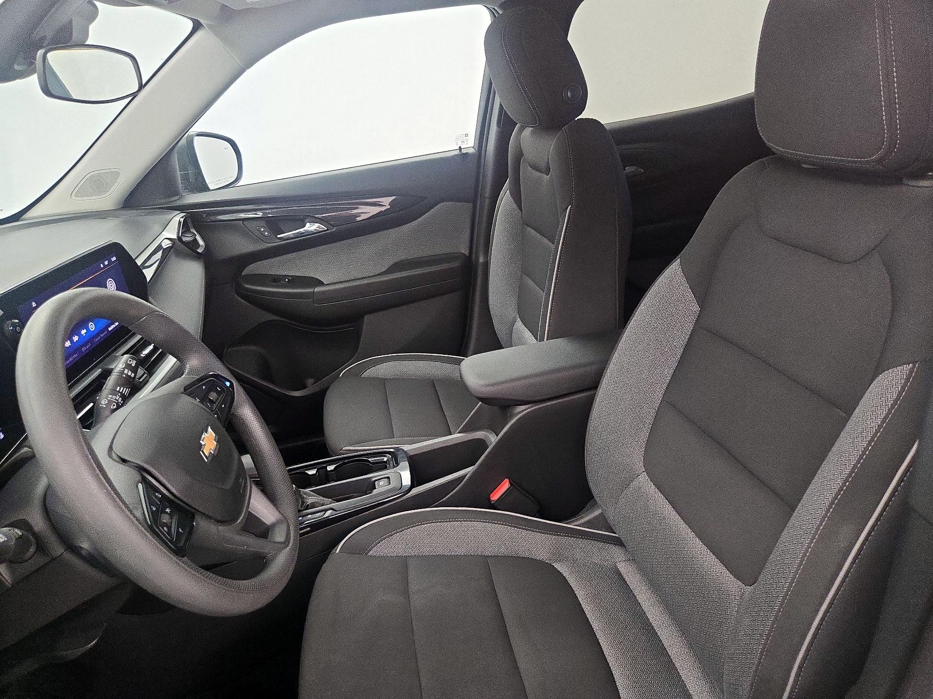 Thumbnail: 2024 Chevrolet TrailBlazer - 11