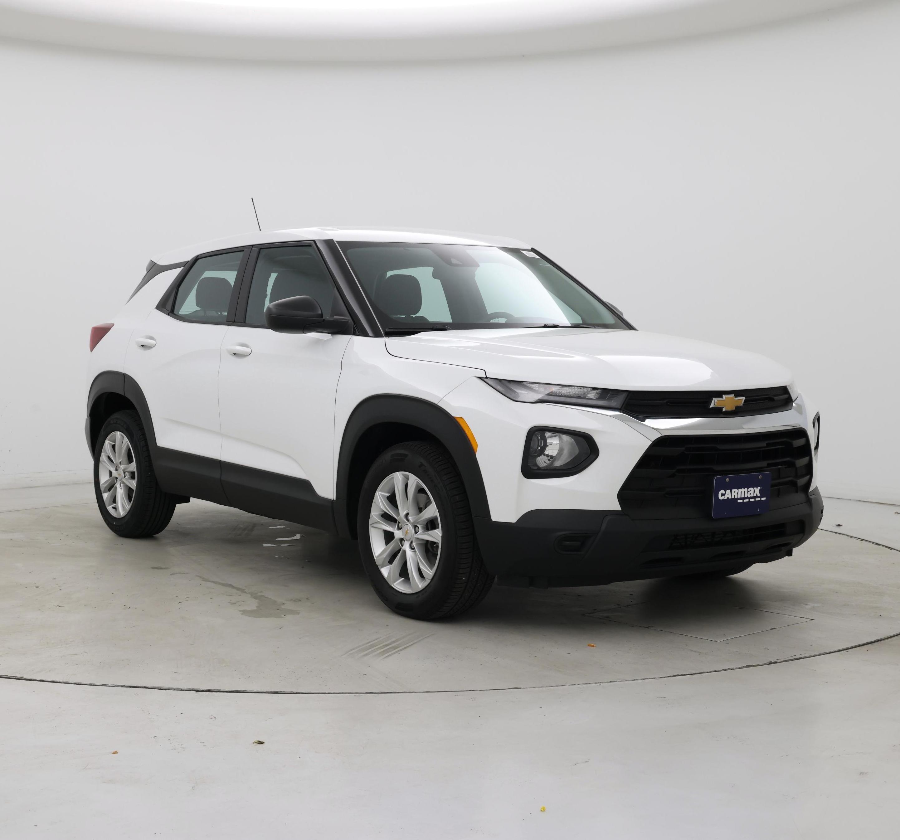 White 2023 Chevrolet Trailblazer LS FWD SUV / Crossover Front-Wheel Drive Automatic