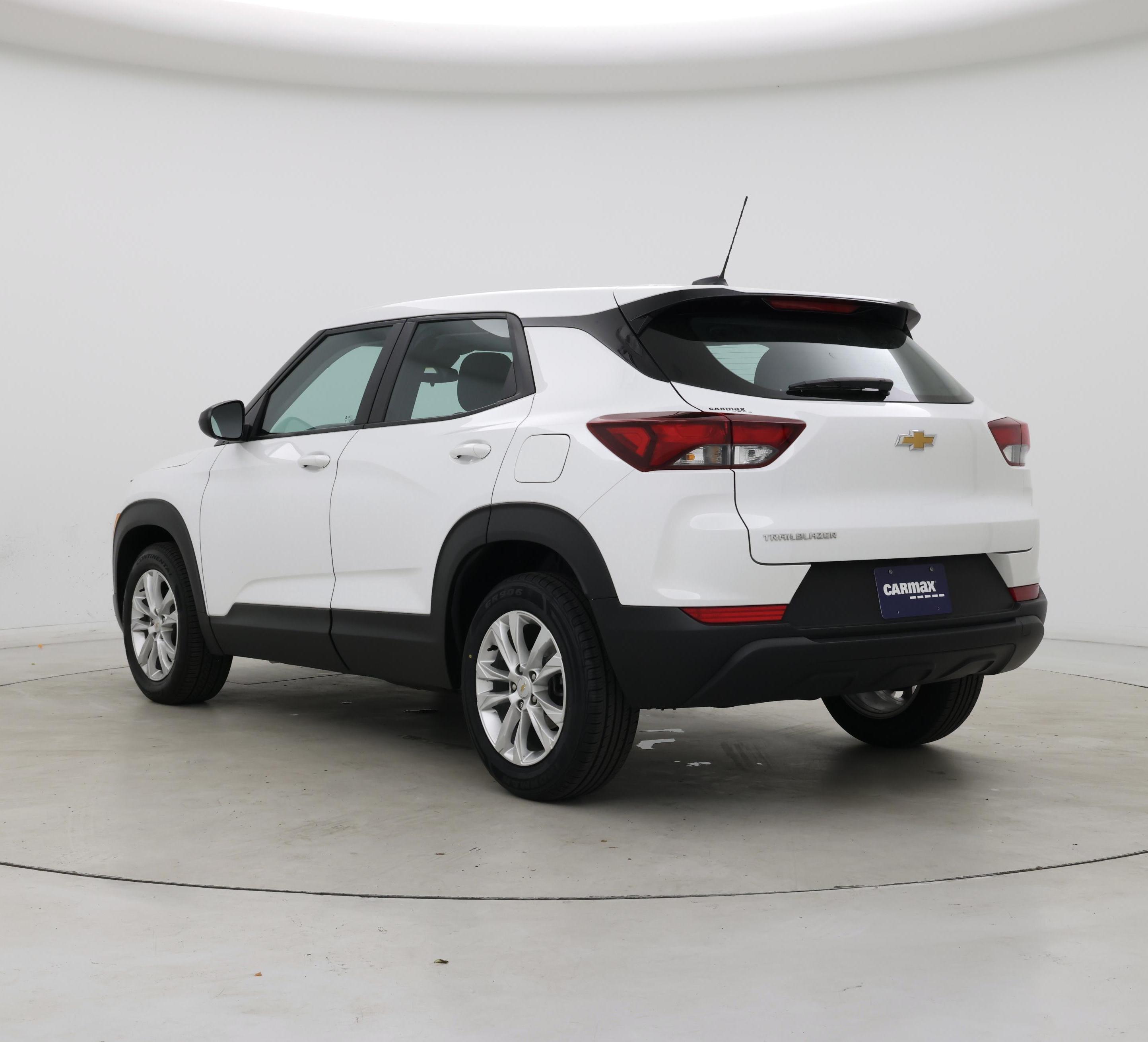 Thumbnail: 2023 Chevrolet TrailBlazer - 2