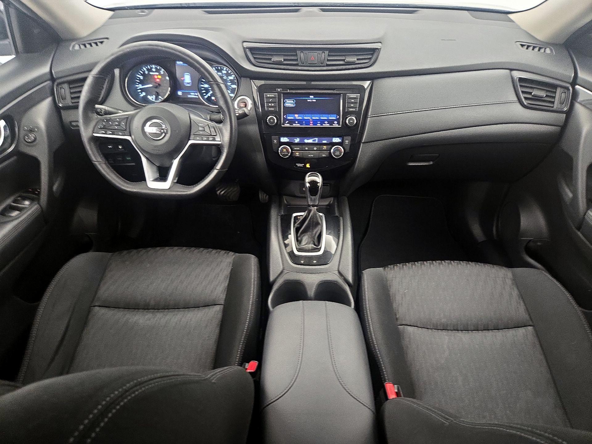 Thumbnail: 2018 Nissan Rogue - 9