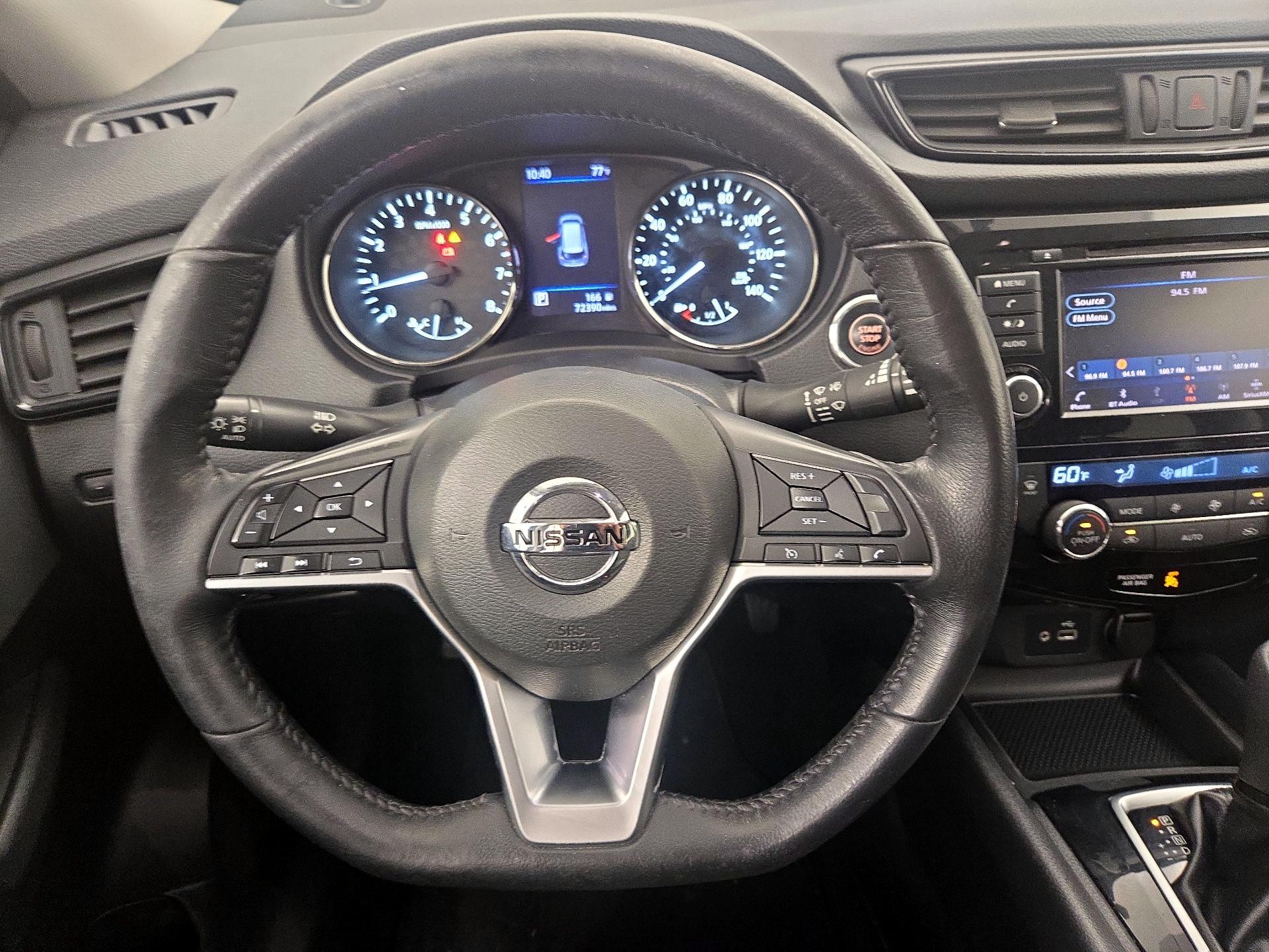 Thumbnail: 2018 Nissan Rogue - 10