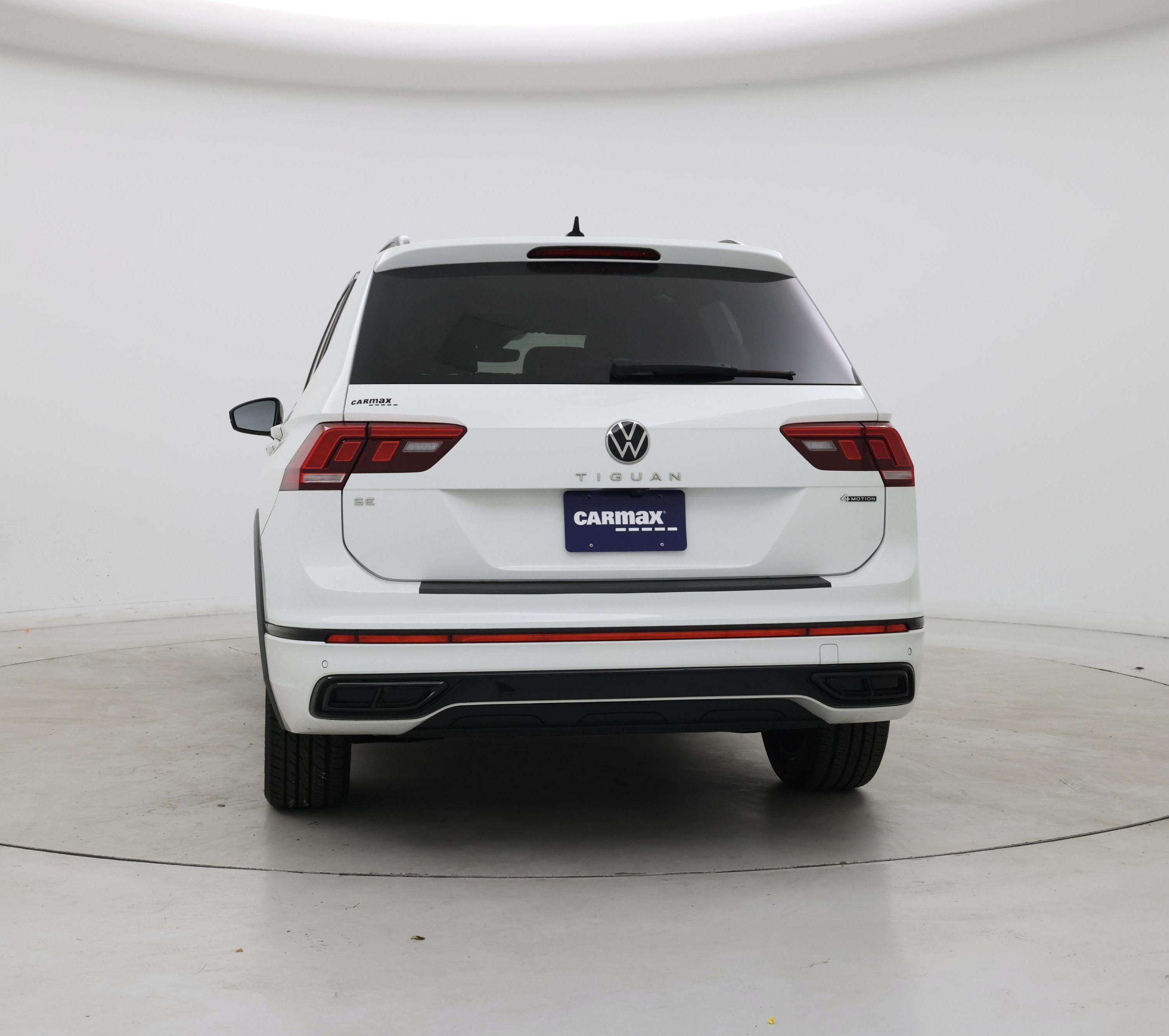 Thumbnail: 2022 Volkswagen Tiguan - 6