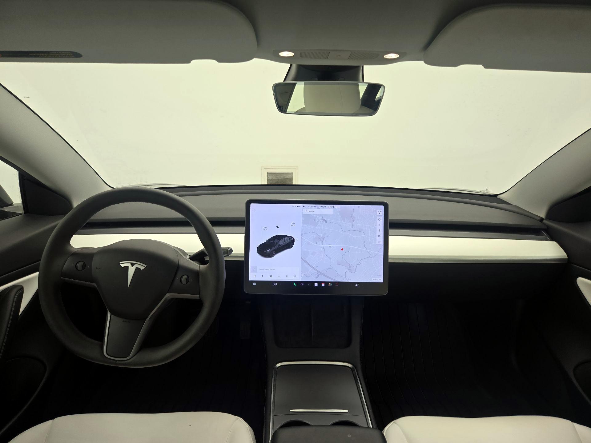 Thumbnail: 2021 Tesla Model 3 - 9
