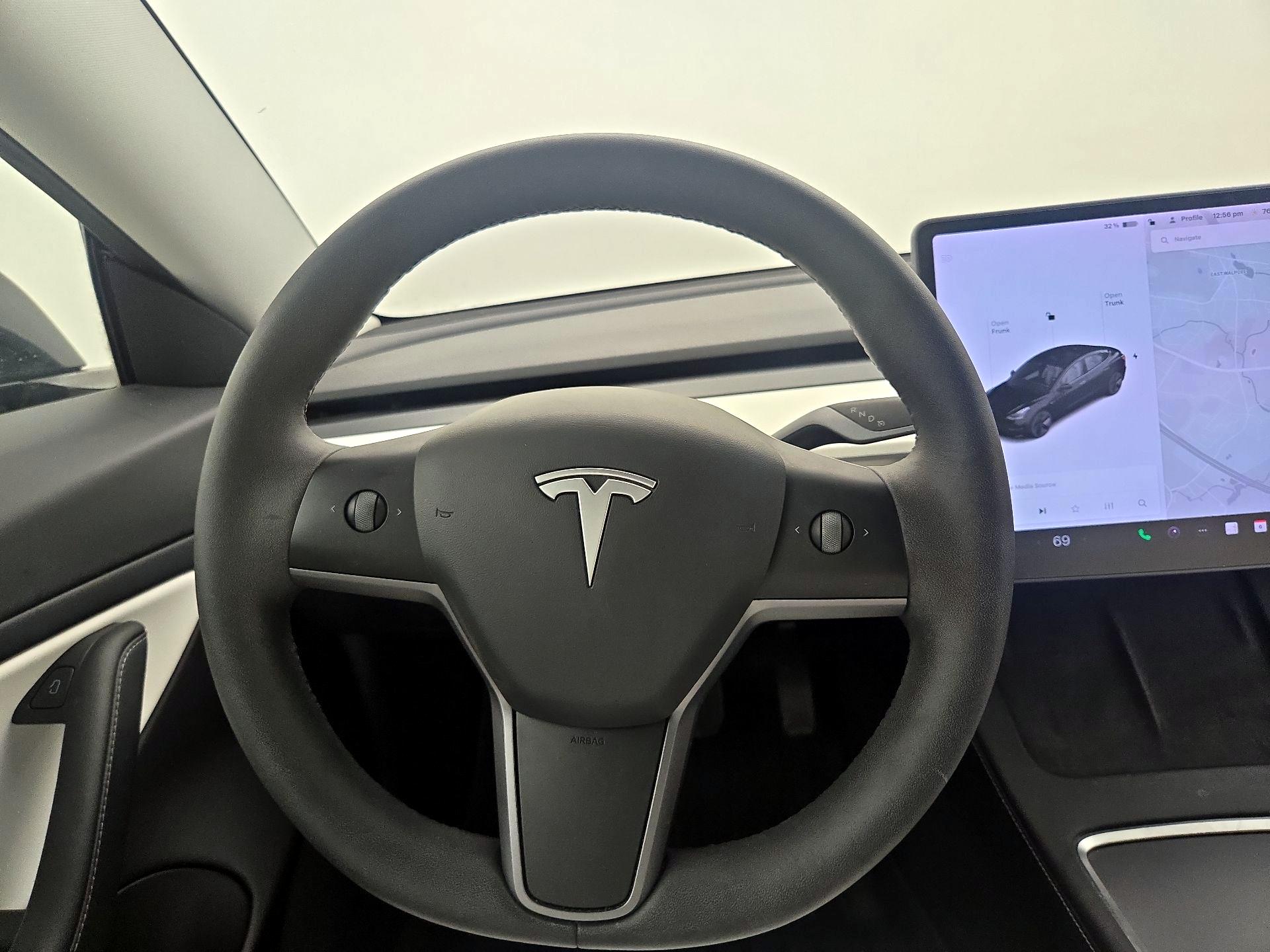 Thumbnail: 2021 Tesla Model 3 - 10