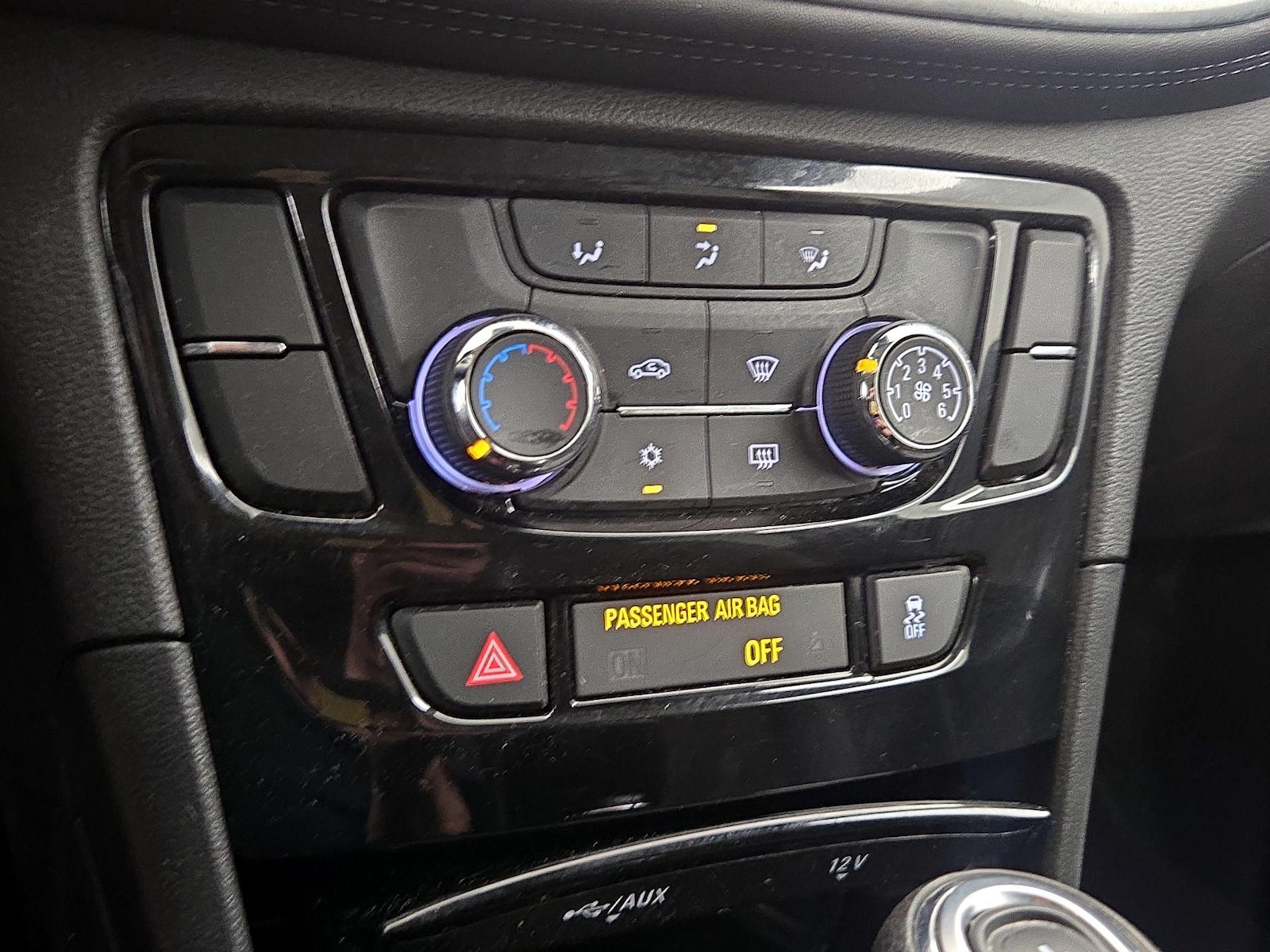 2017 Buick Encore Preferred - Photo 17
