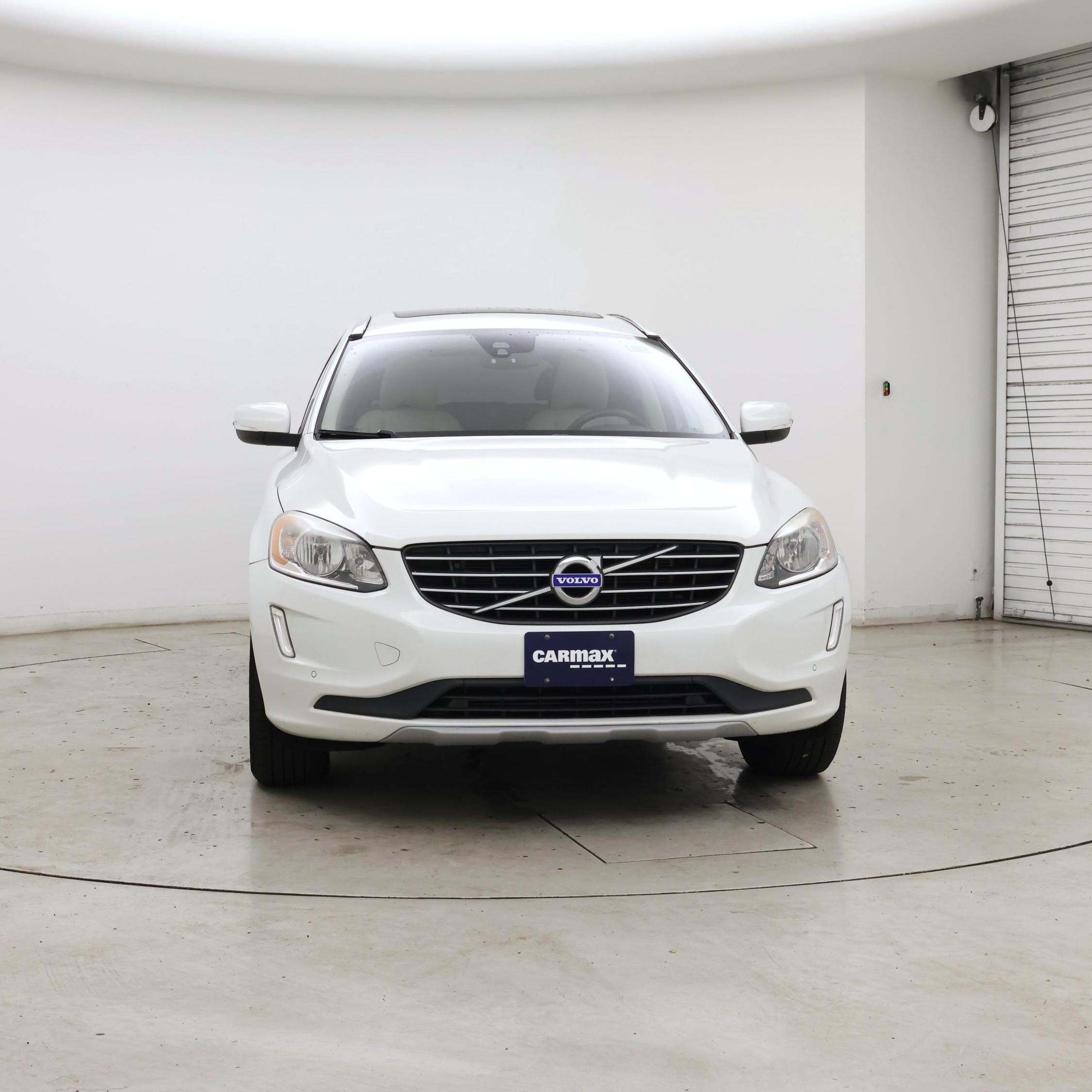 Thumbnail: 2016 Volvo XC60 - 5
