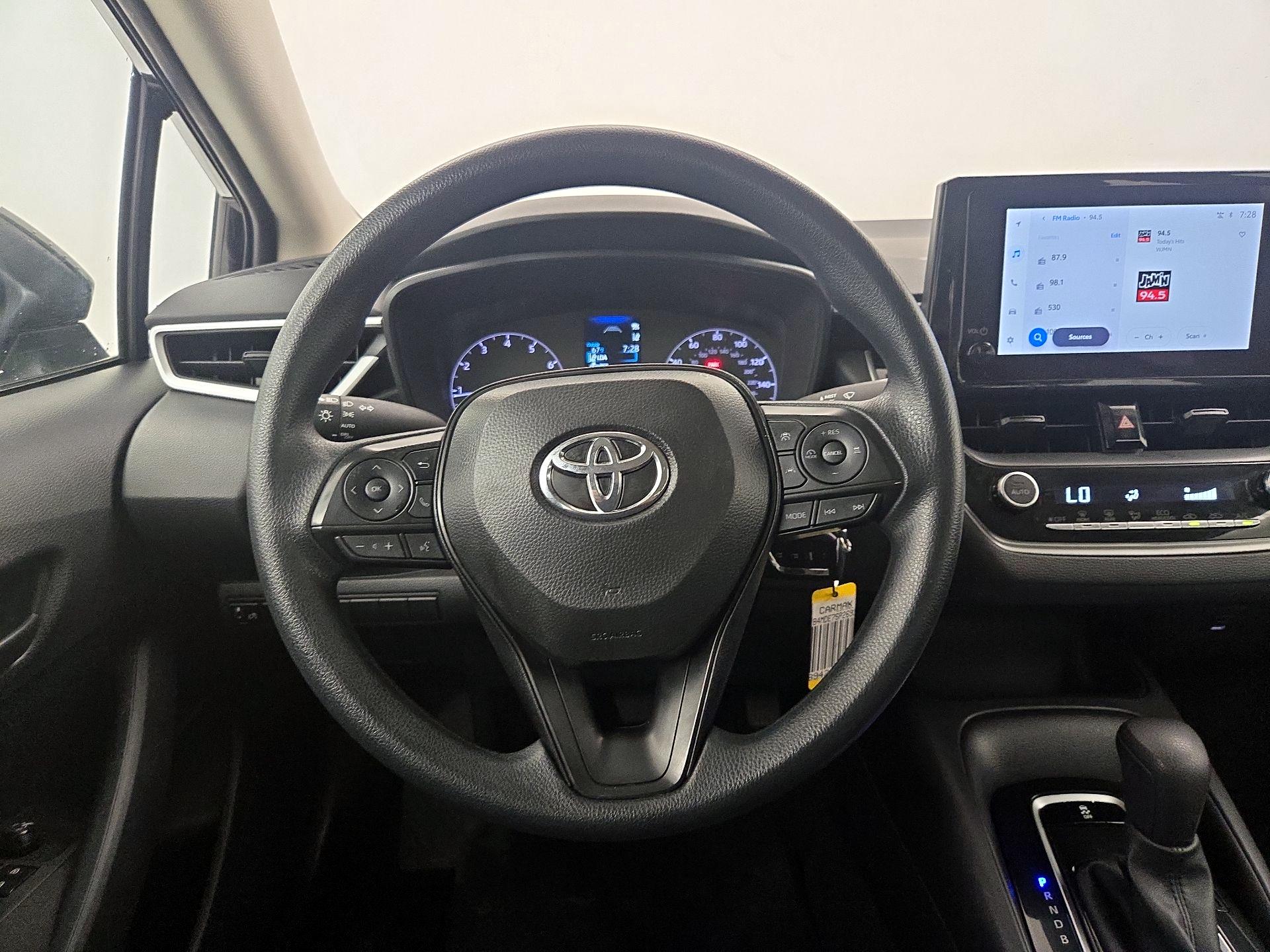 Thumbnail: 2025 Toyota Corolla - 10
