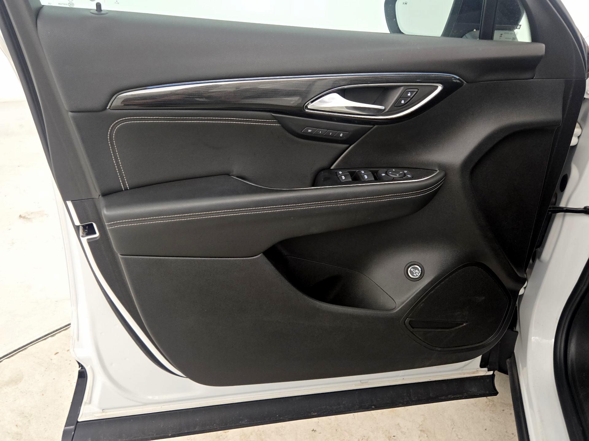 Thumbnail: 2023 Buick Envision - 12