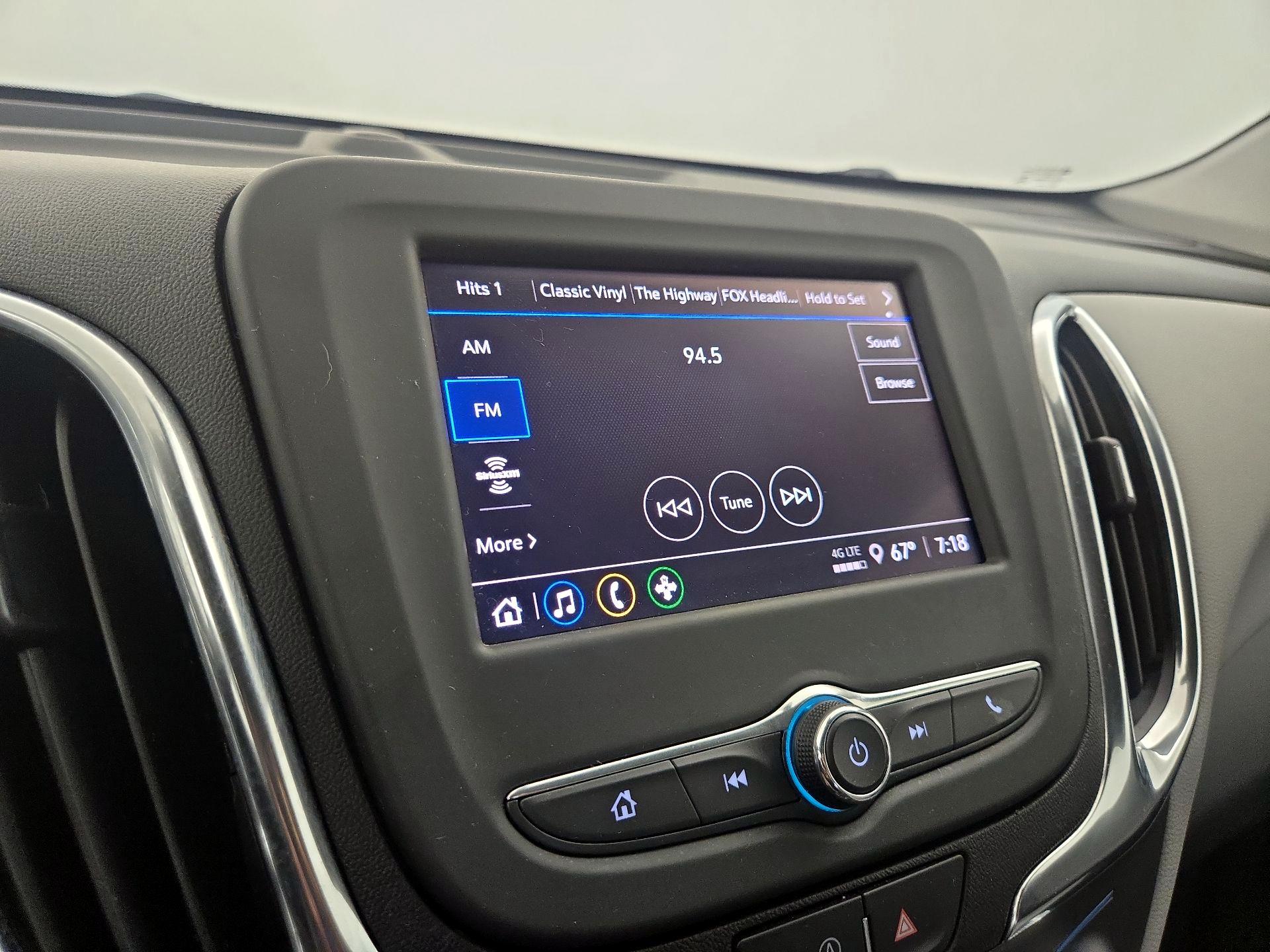 Thumbnail: 2022 Chevrolet Equinox - 15