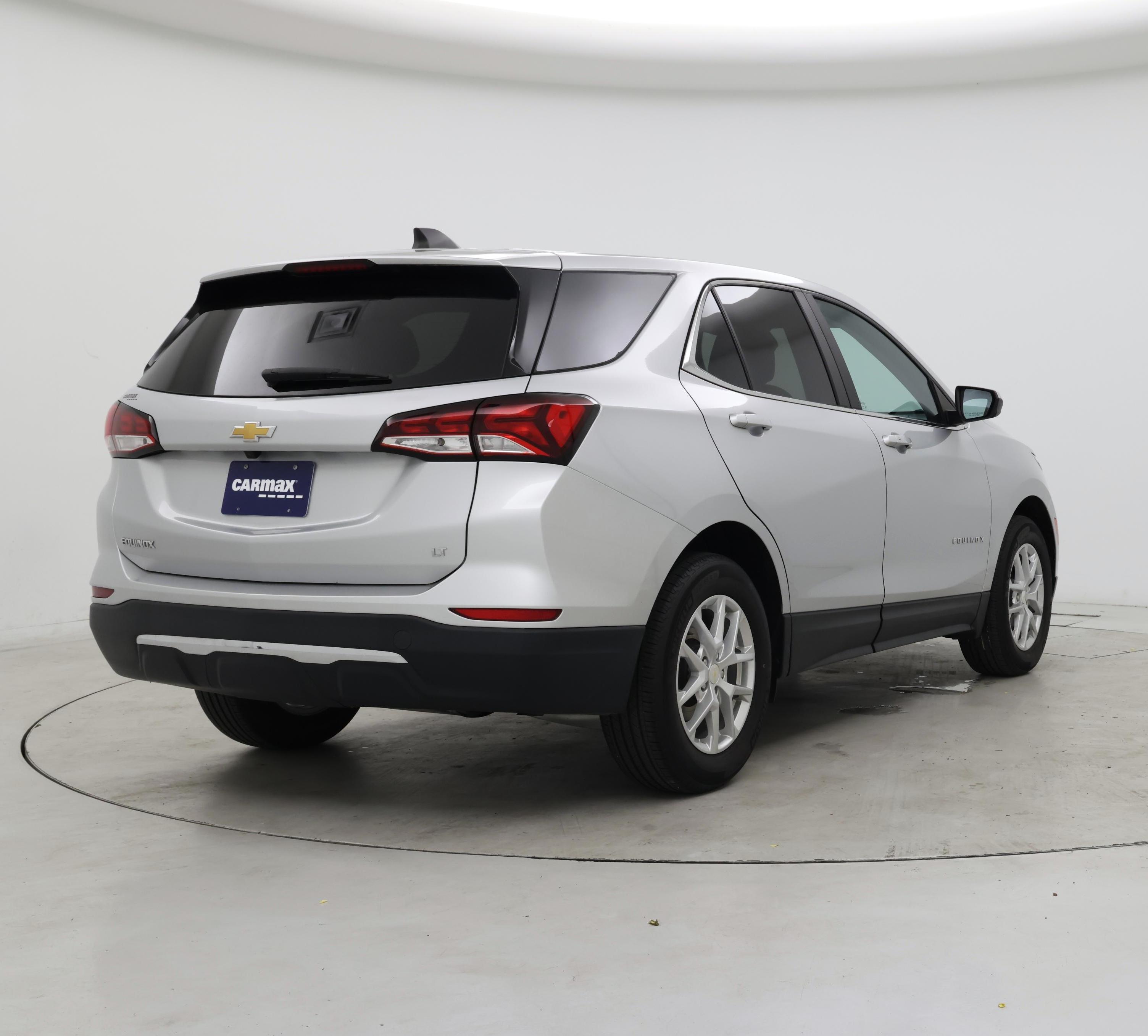 Thumbnail: 2022 Chevrolet Equinox - 8