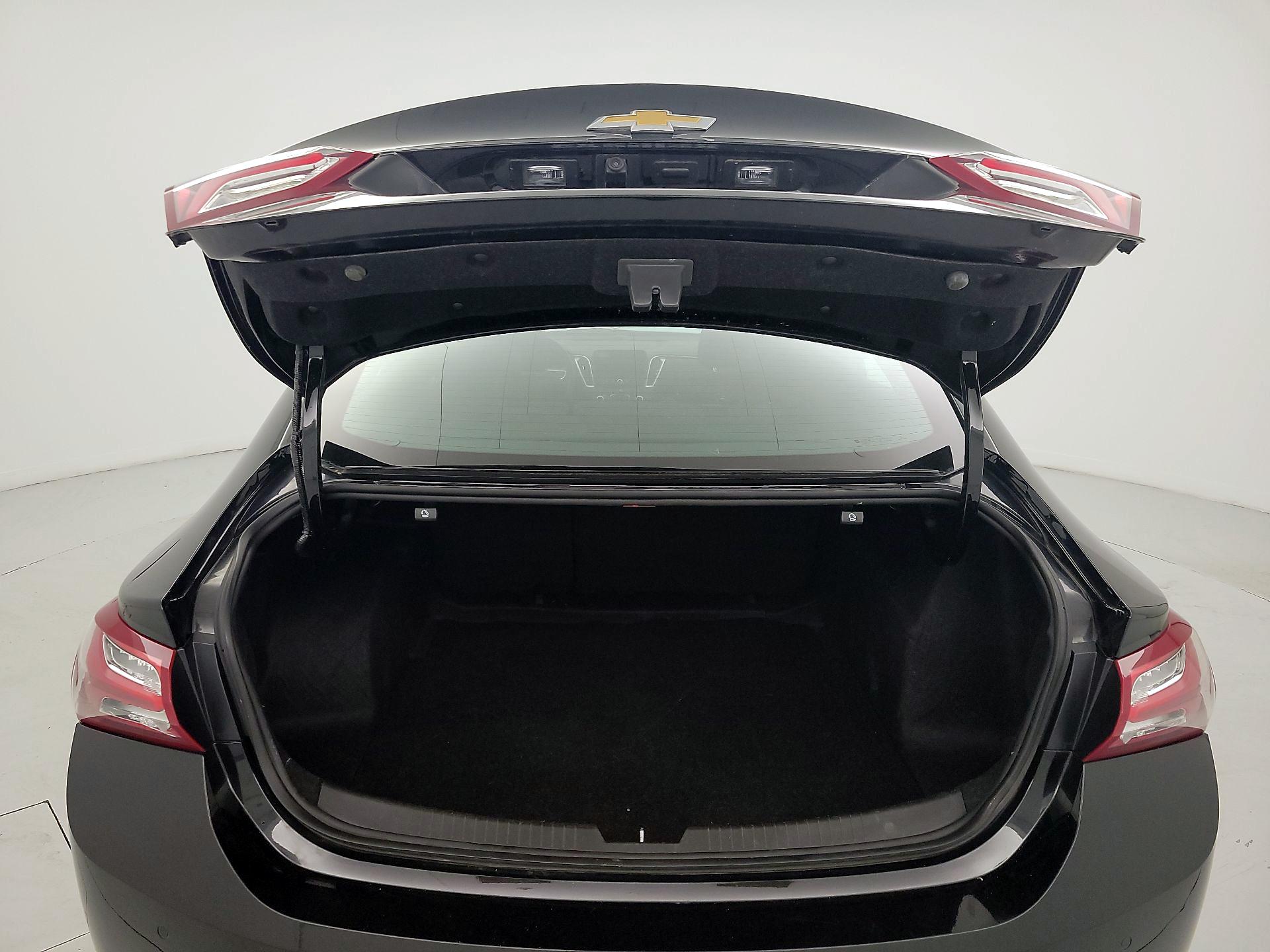 Thumbnail: 2022 Chevrolet Malibu - 20