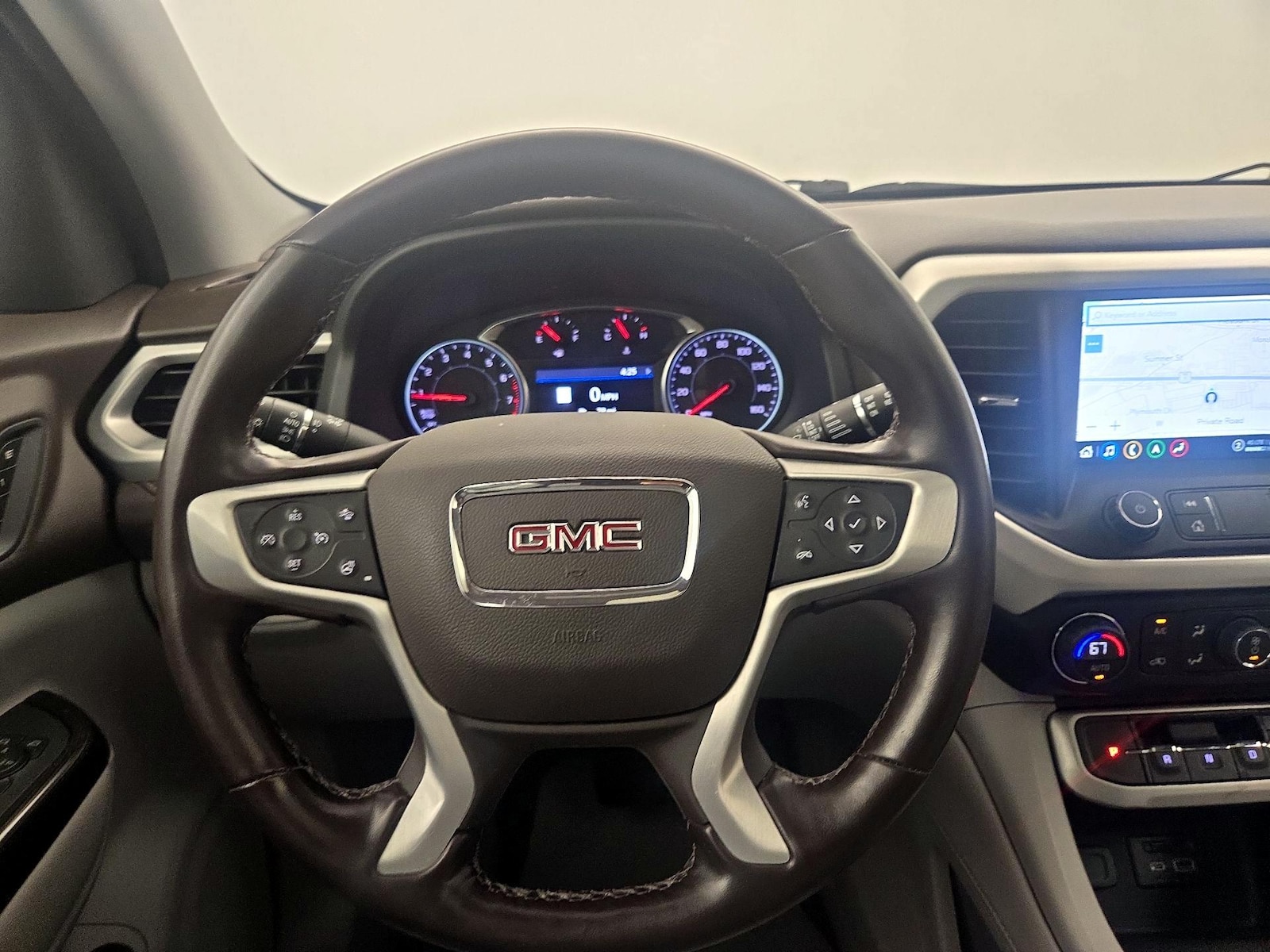 2023 GMC Acadia SLT - Photo 11