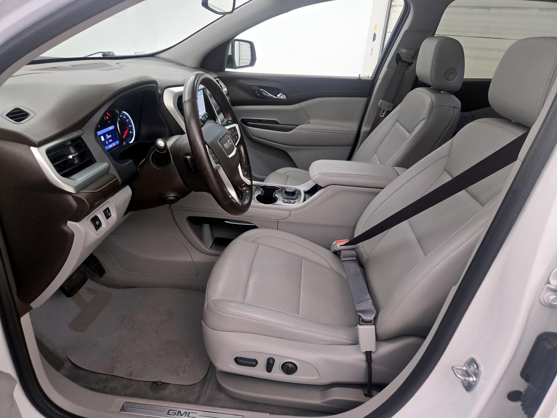 Thumbnail: 2023 GMC Acadia - 11