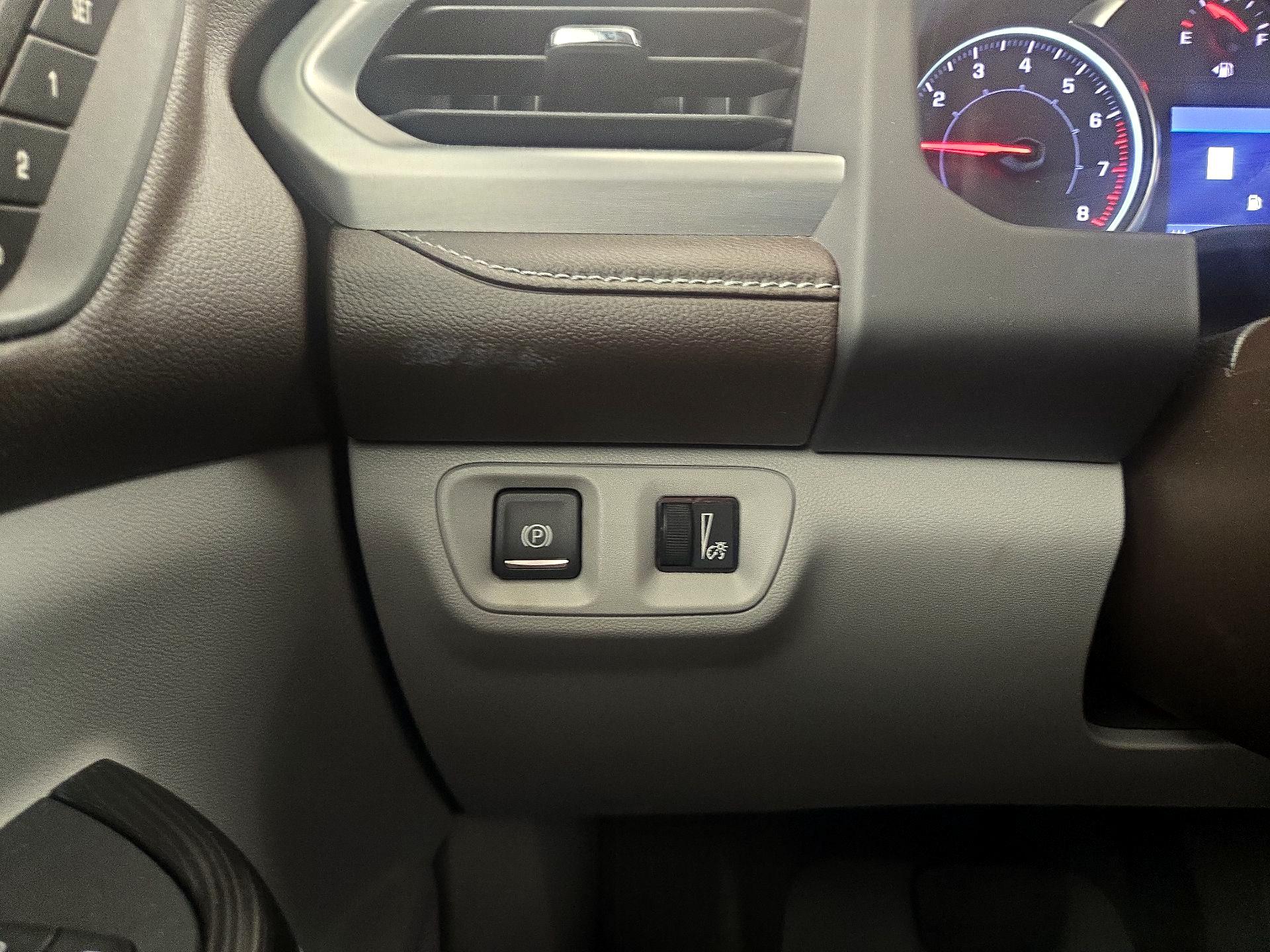 Thumbnail: 2023 GMC Acadia - 13