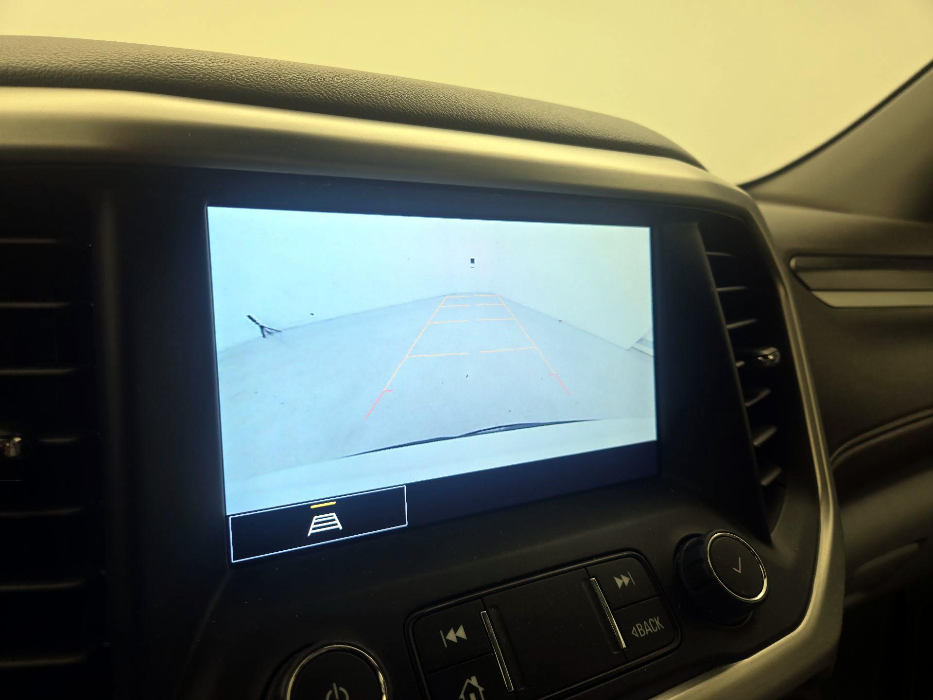 Thumbnail: 2023 GMC Acadia - 15
