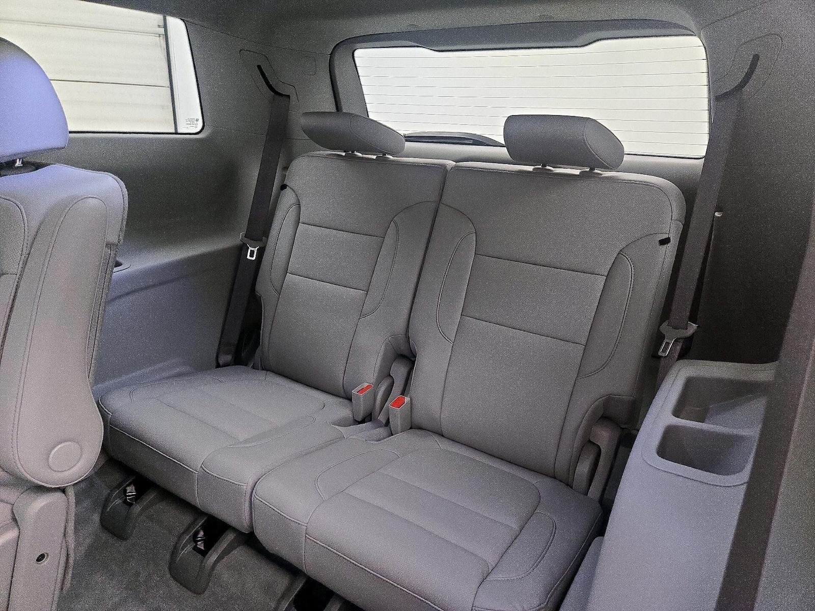2023 GMC Acadia SLT - Photo 23