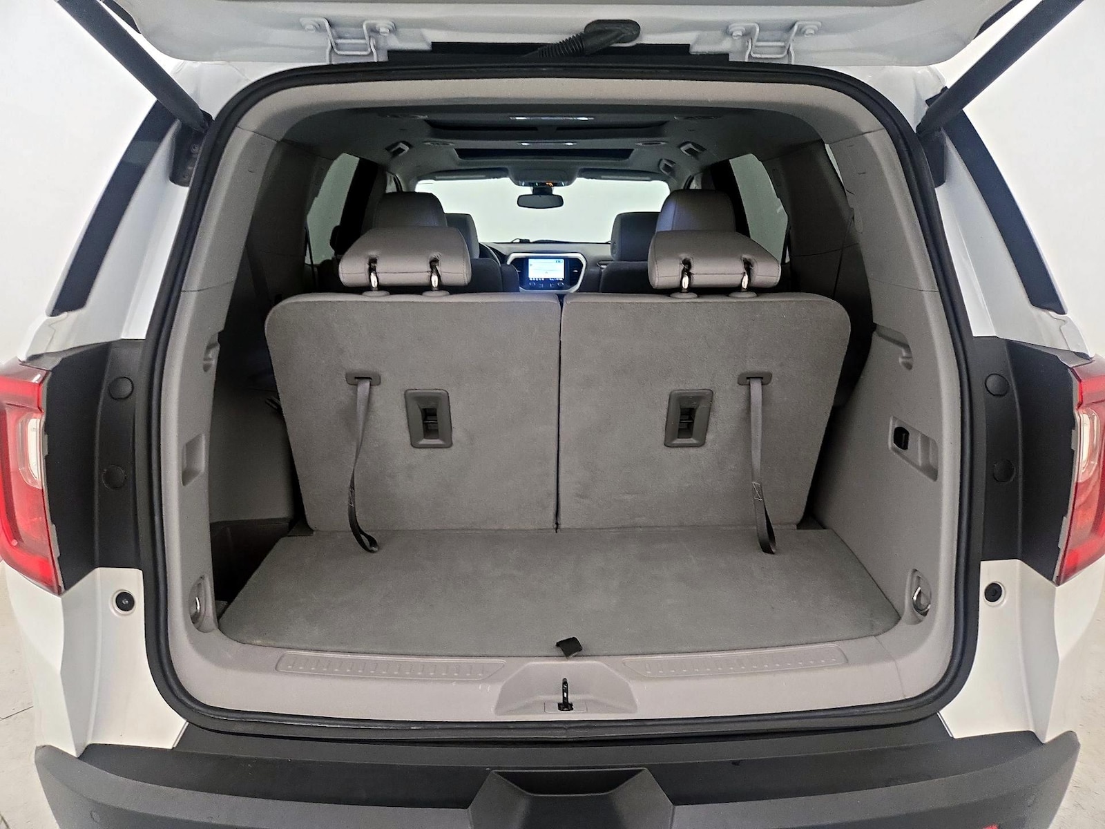 2023 GMC Acadia SLT - Photo 24