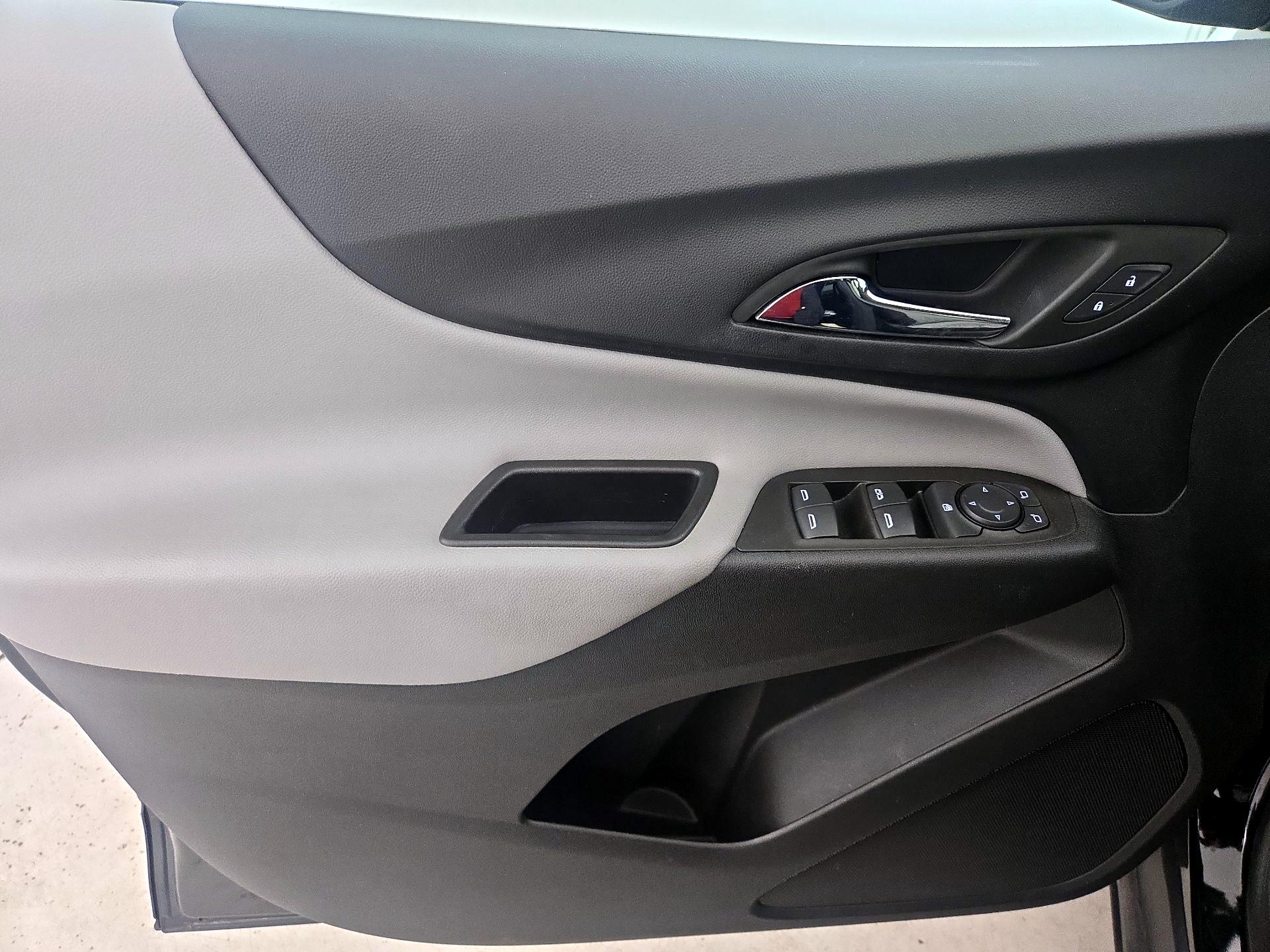 Thumbnail: 2023 Chevrolet Equinox - 12