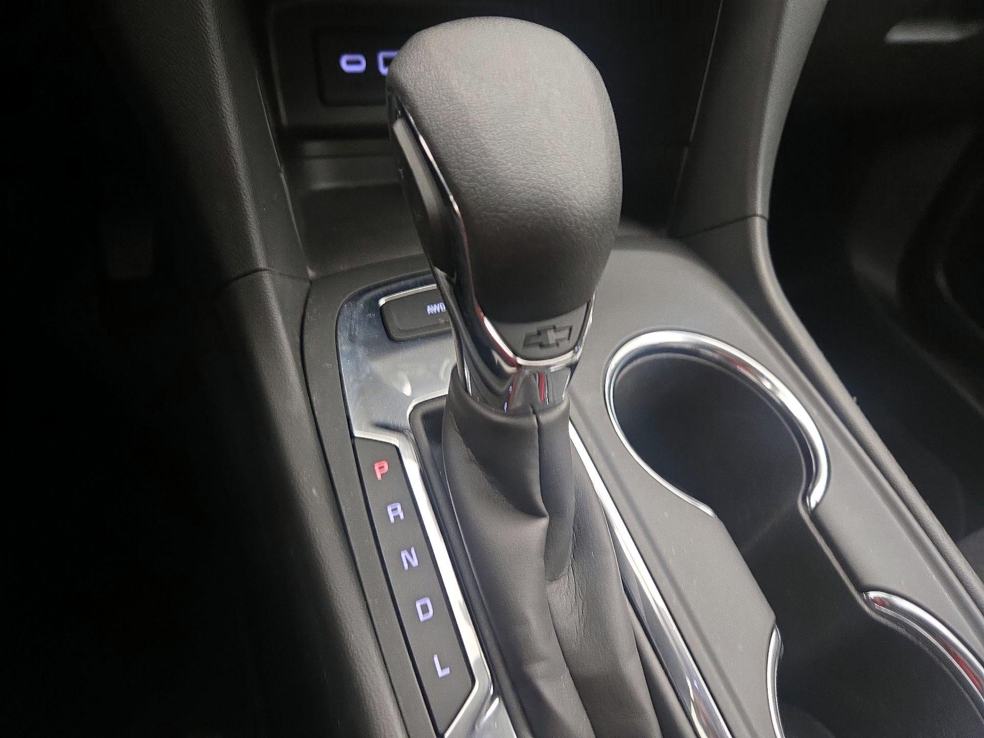 Thumbnail: 2023 Chevrolet Equinox - 17