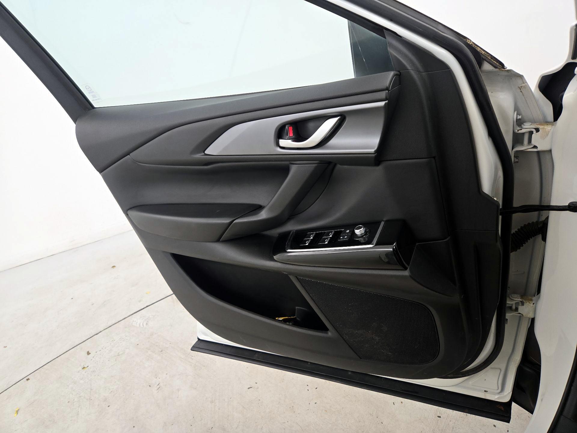 Thumbnail: 2023 Mazda CX-9 - 12