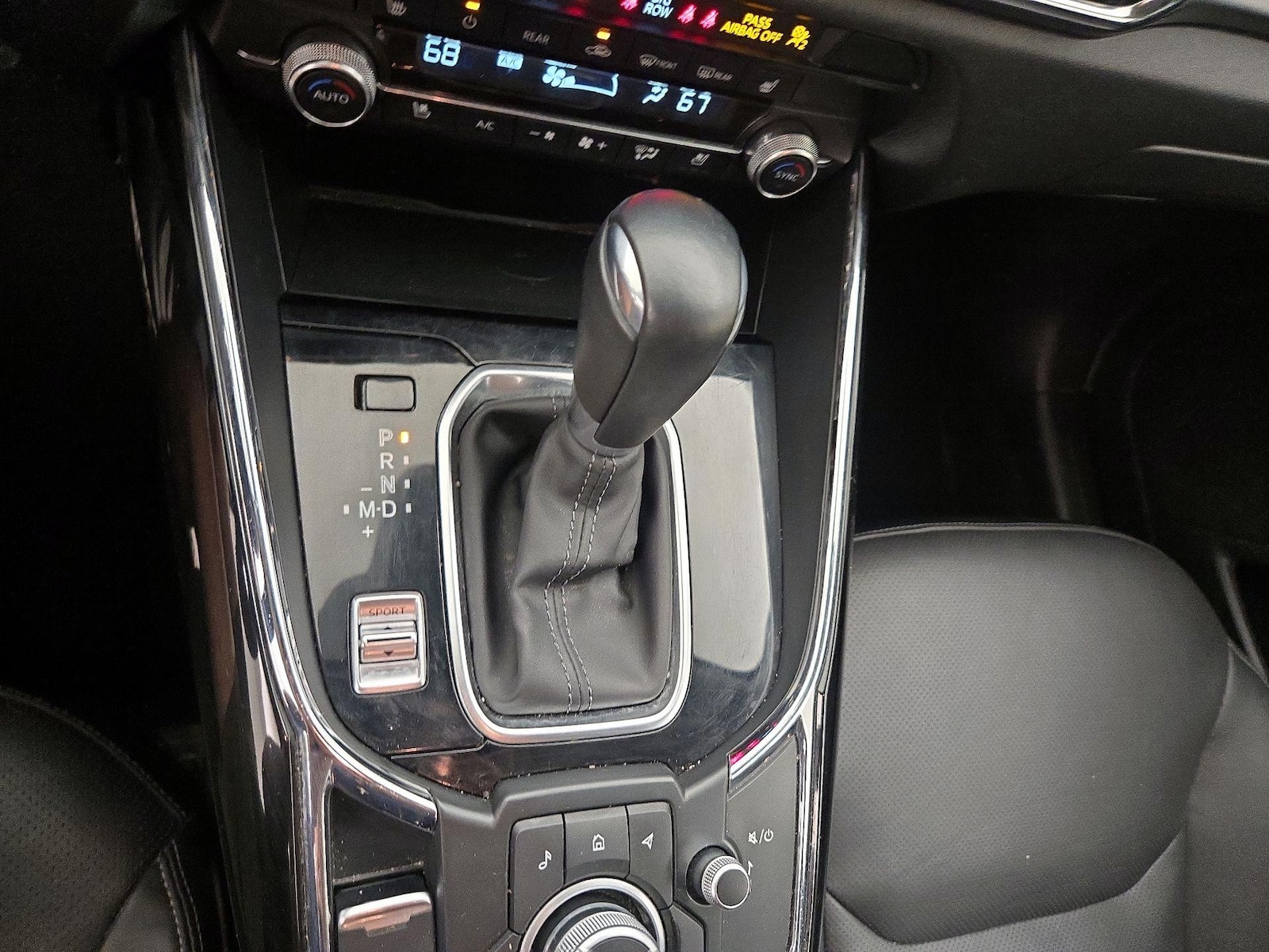 2023 Mazda CX-9 Touring Plus - Photo 18