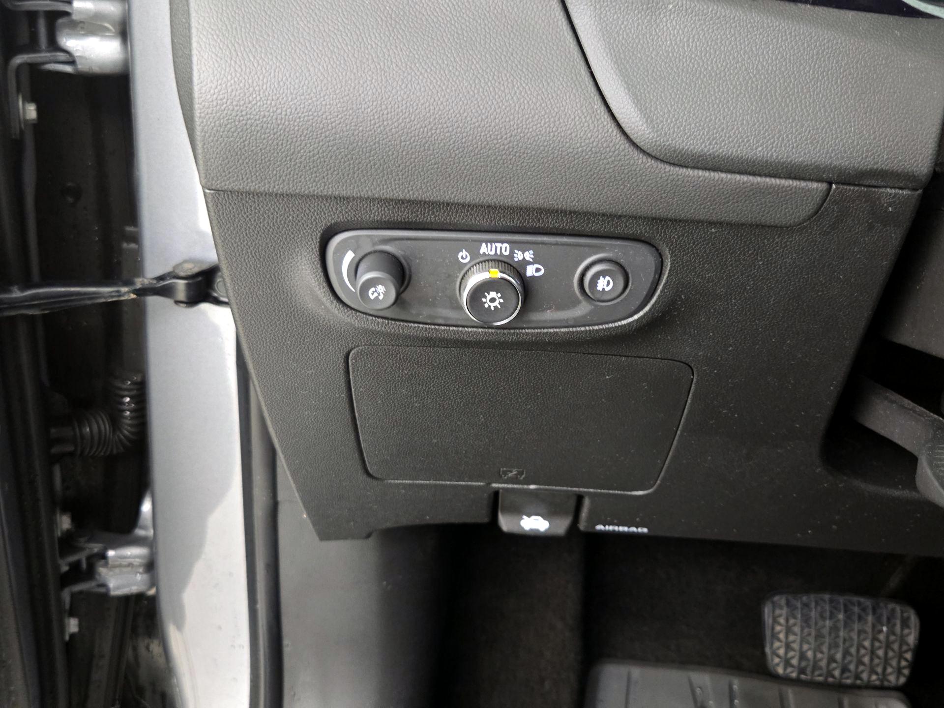 Thumbnail: 2023 Buick Encore GX - 13