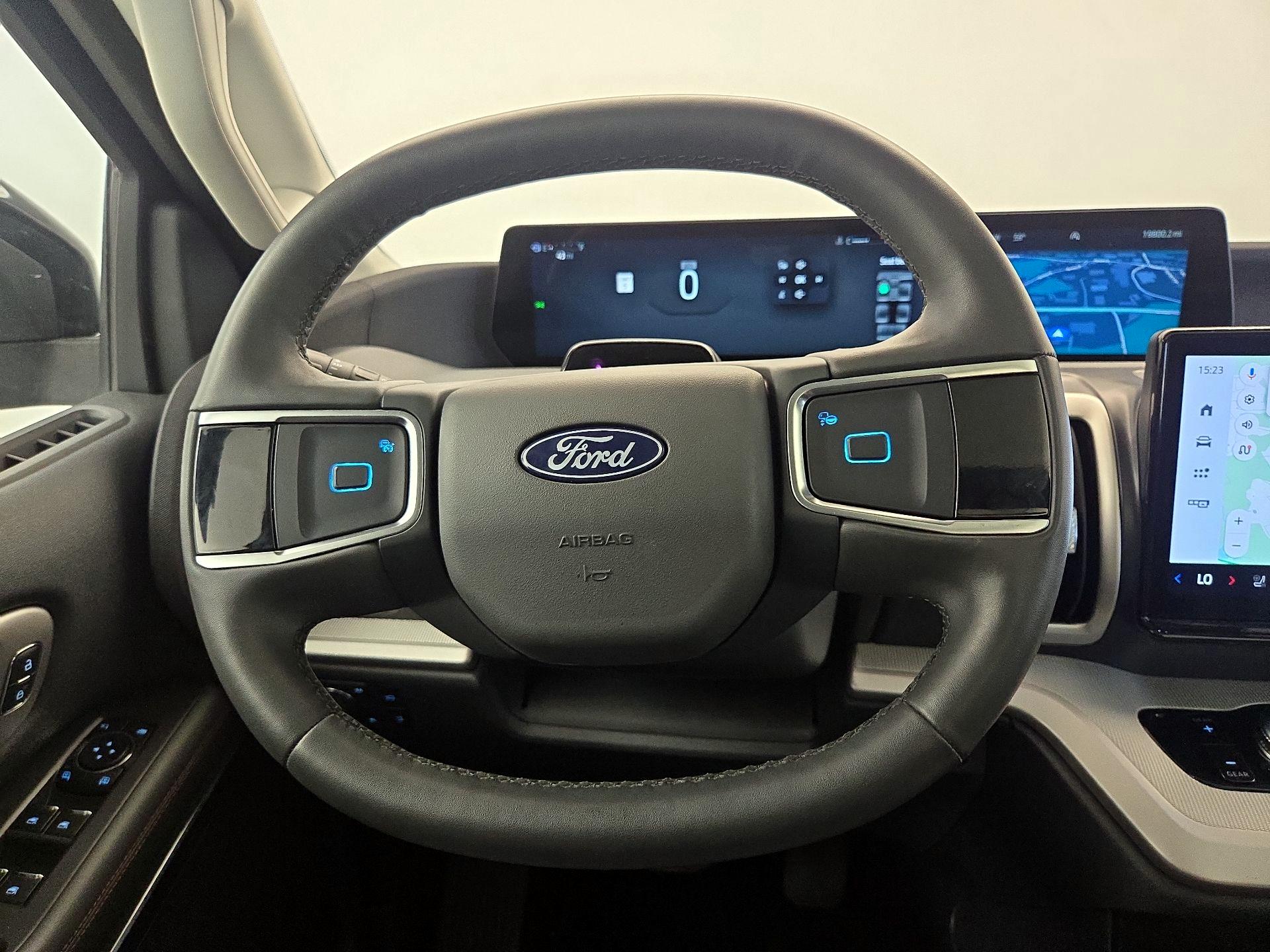 Thumbnail: 2025 Ford Expedition - 10