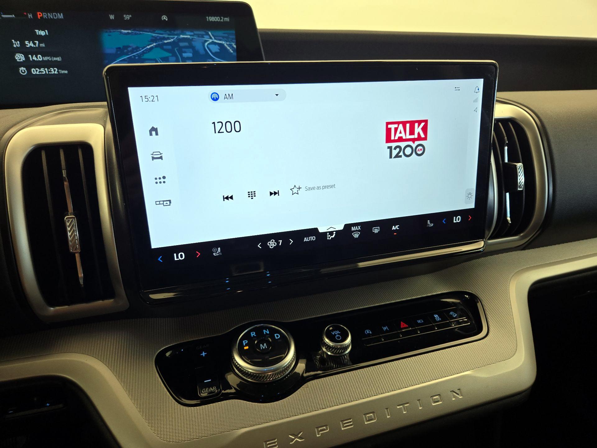 Thumbnail: 2025 Ford Expedition - 16