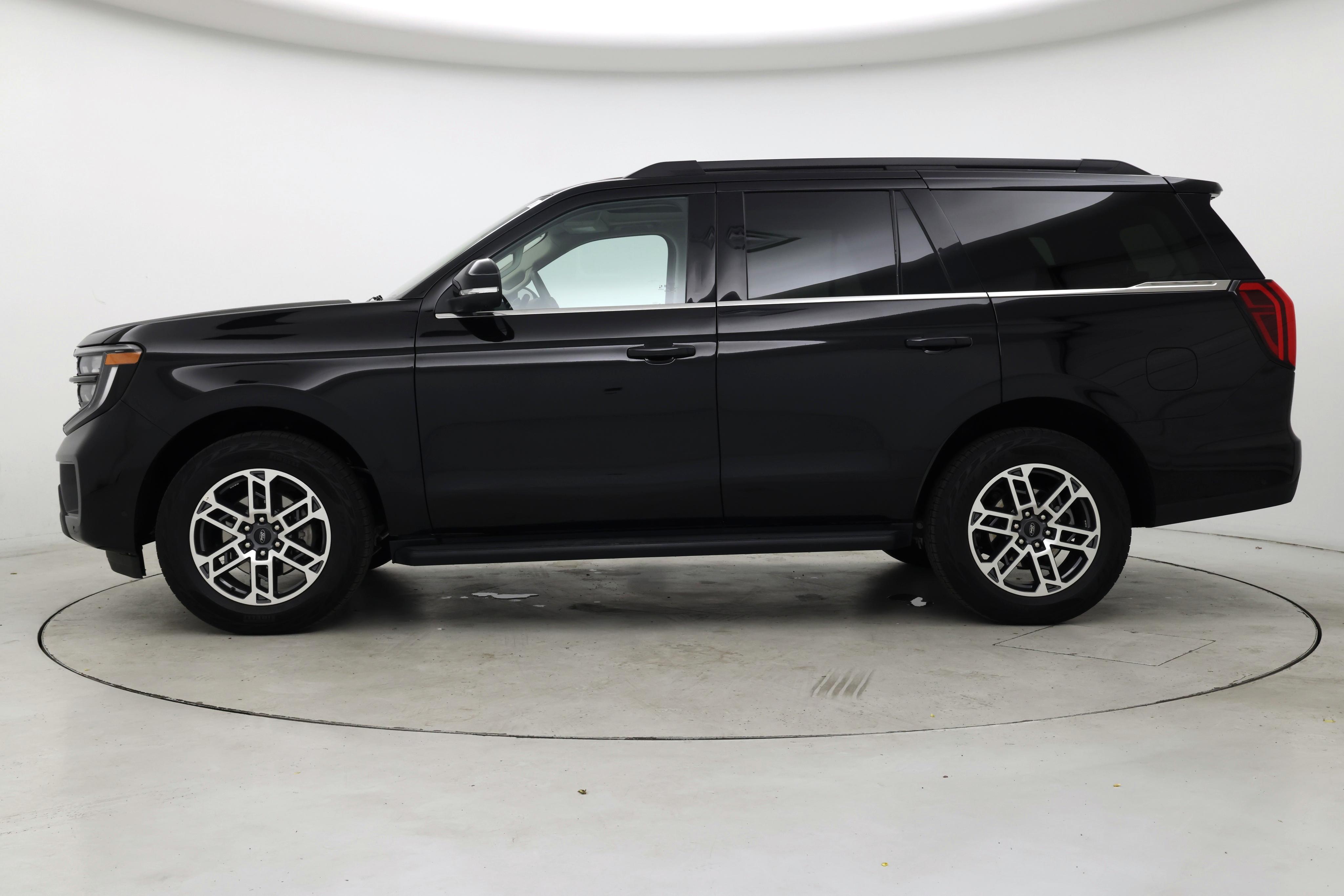 Thumbnail: 2025 Ford Expedition - 3