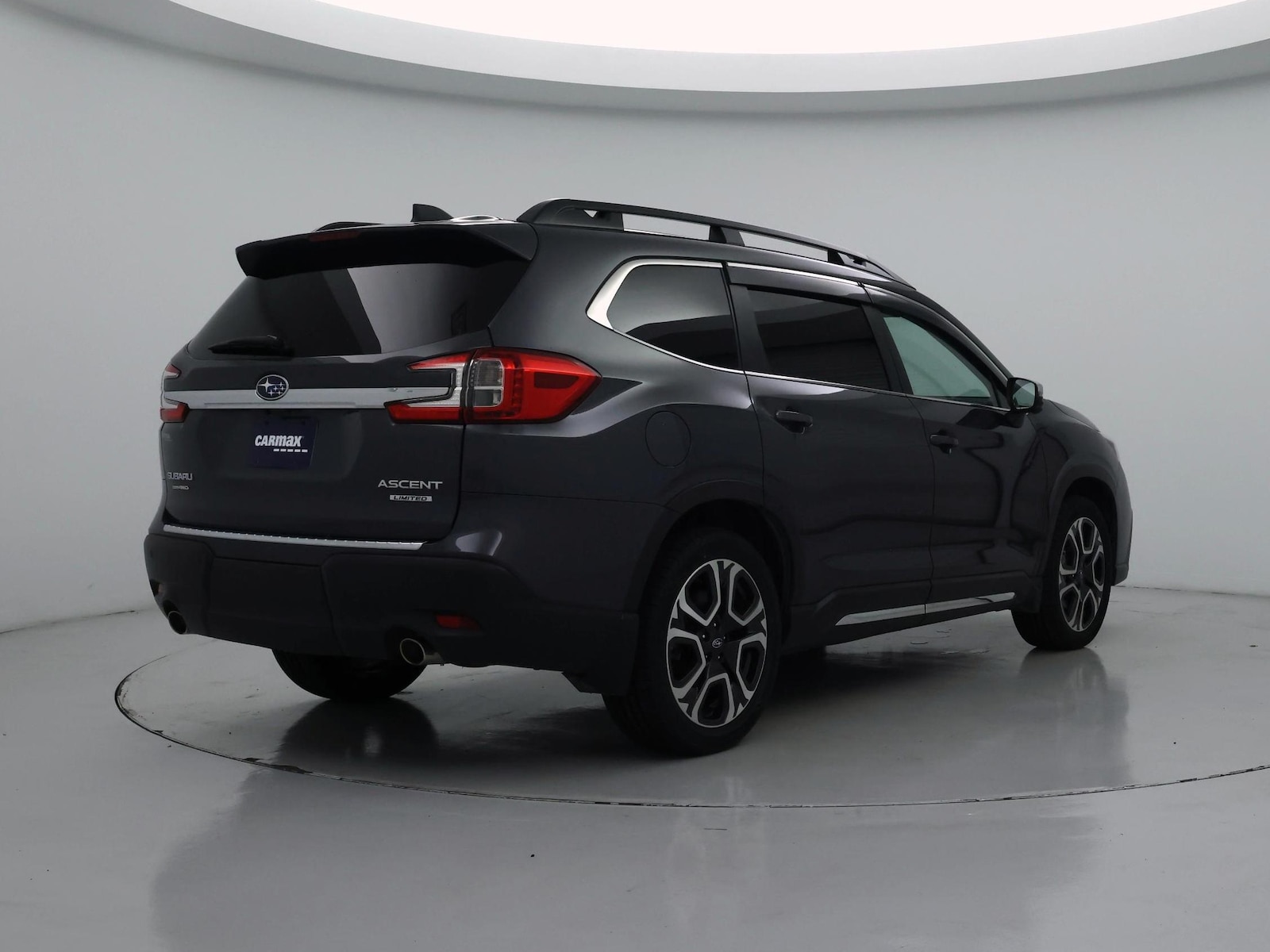 2023 Subaru Ascent Limited - Photo 9
