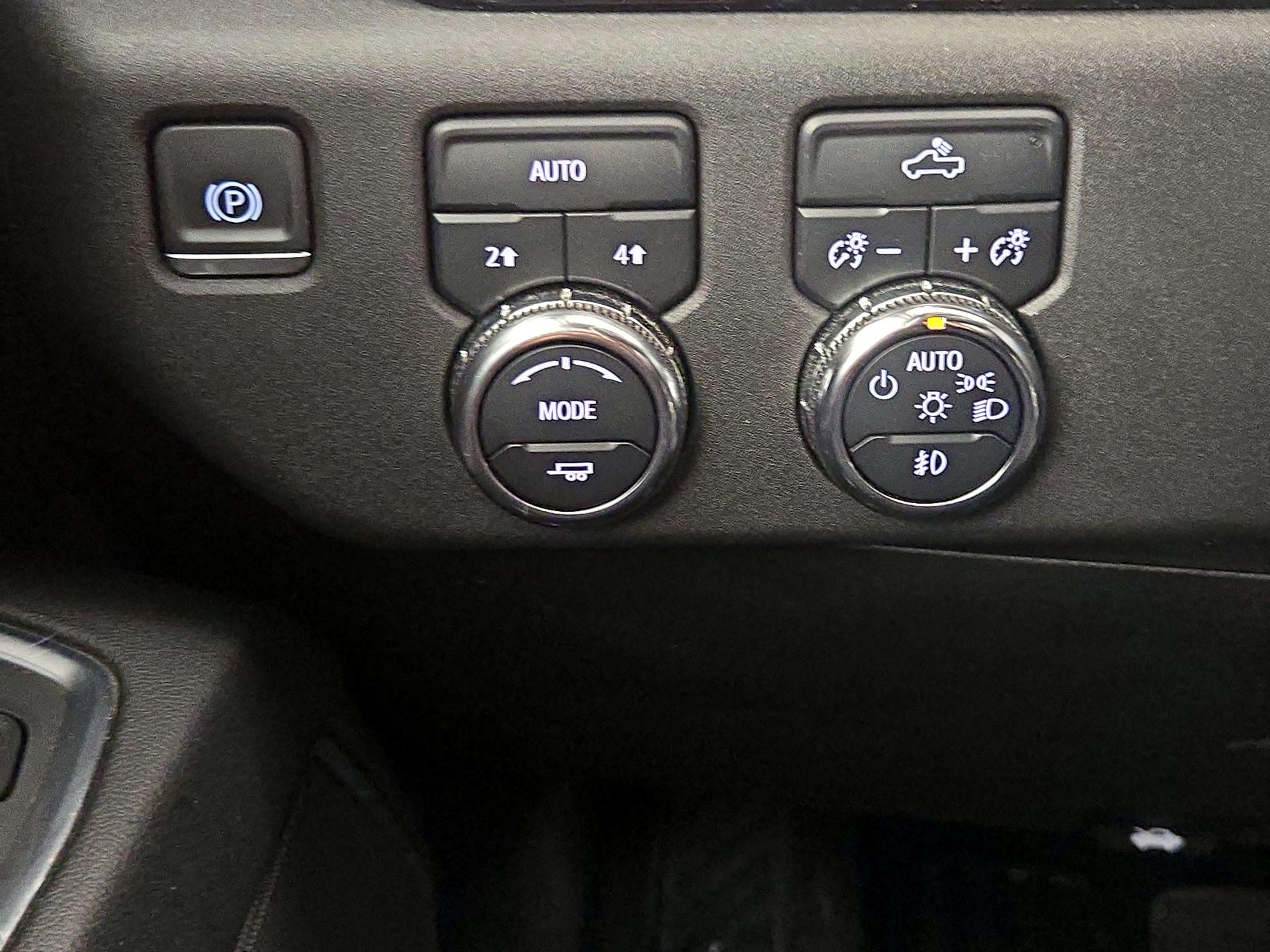 Thumbnail: 2024 GMC Sierra 1500 - 13