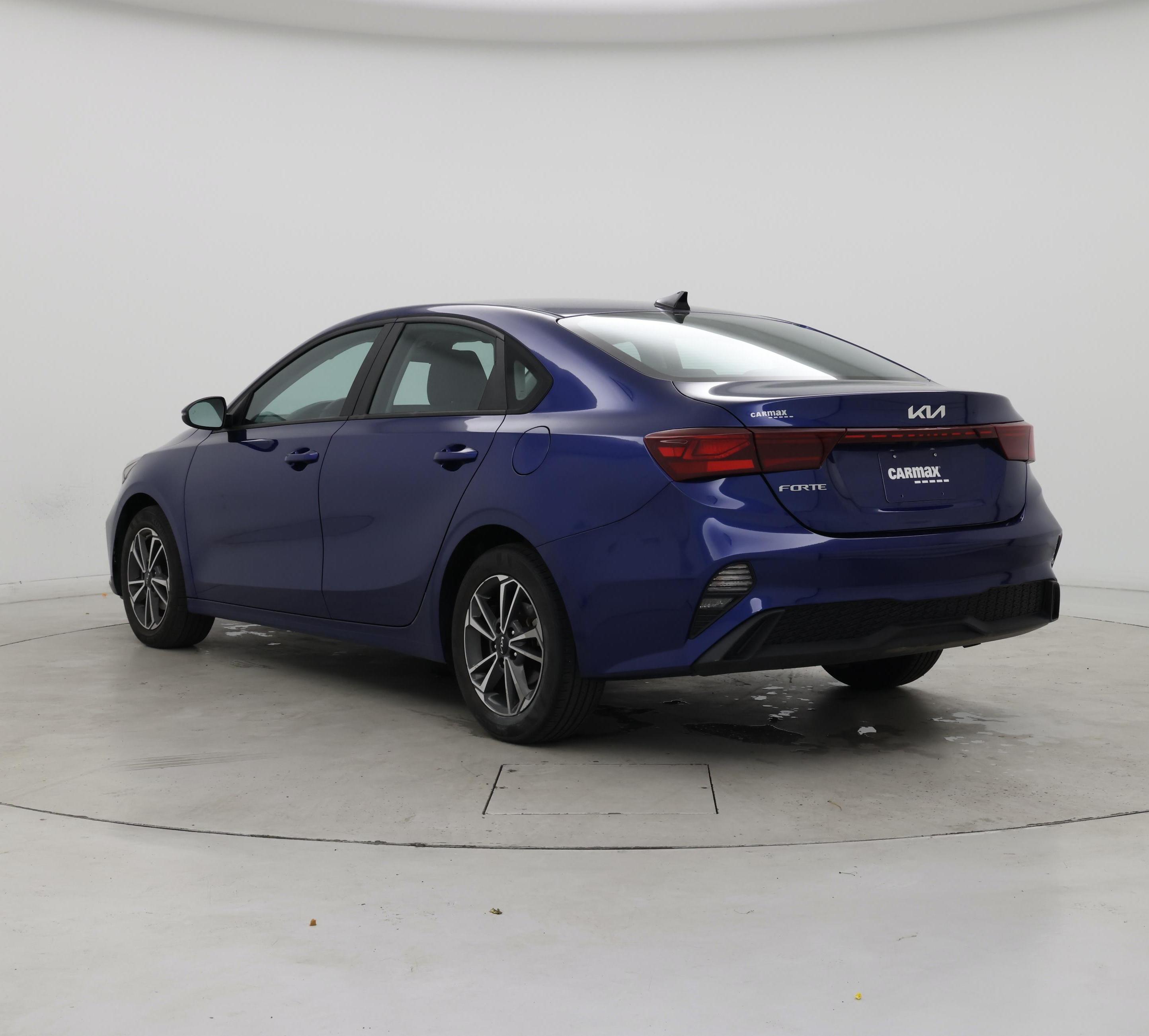Thumbnail: 2023 Kia Forte - 2