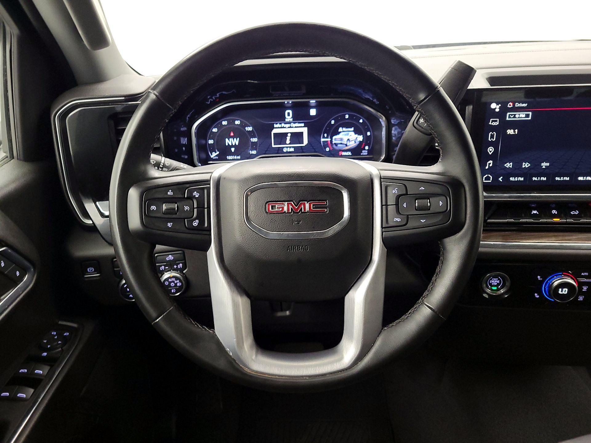 Thumbnail: 2023 GMC Sierra 1500 - 10