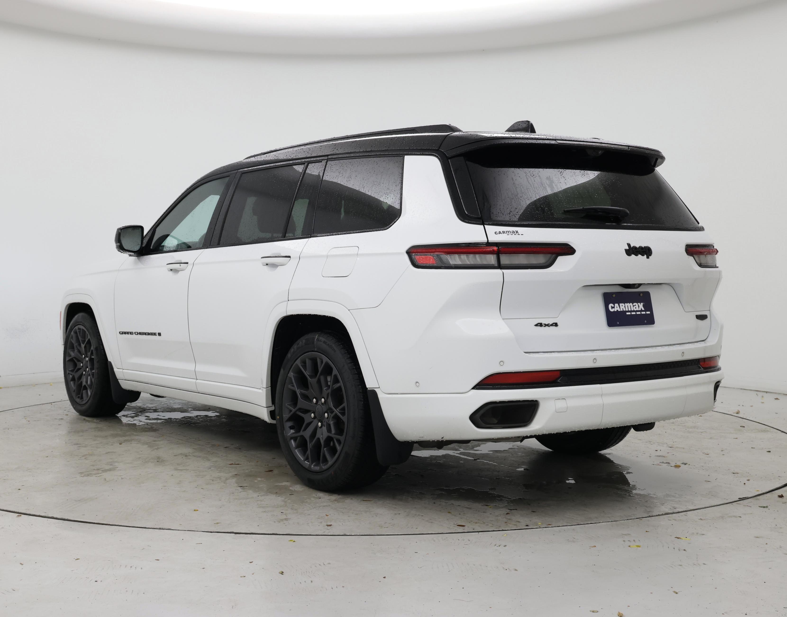 Thumbnail: 2023 Jeep Grand Cherokee L - 2