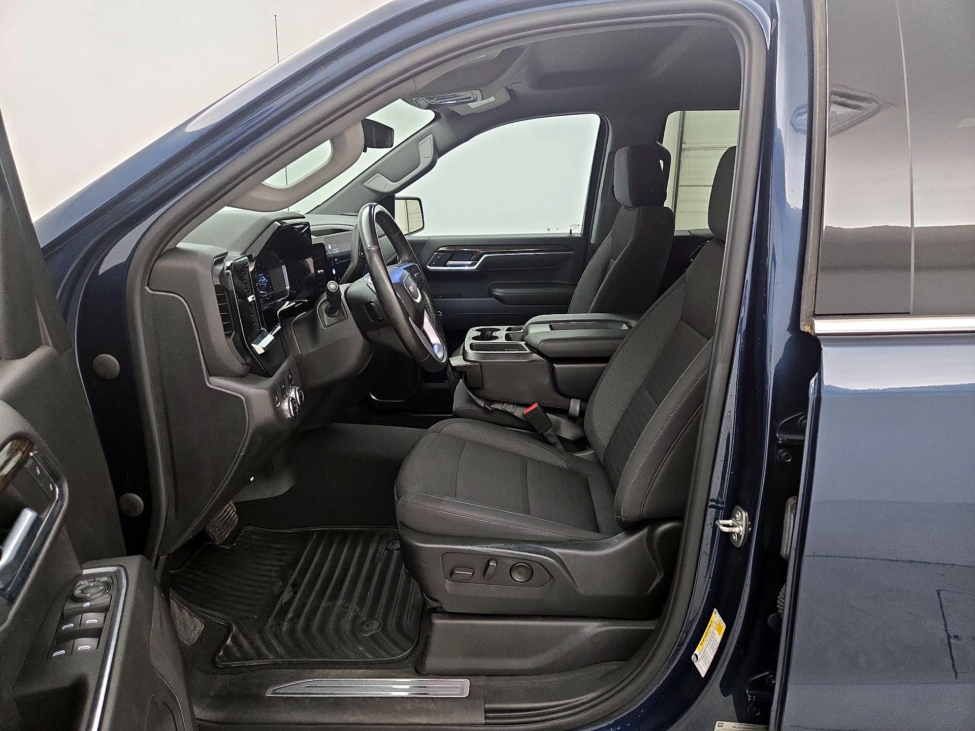 Thumbnail: 2022 GMC Sierra 1500 - 11