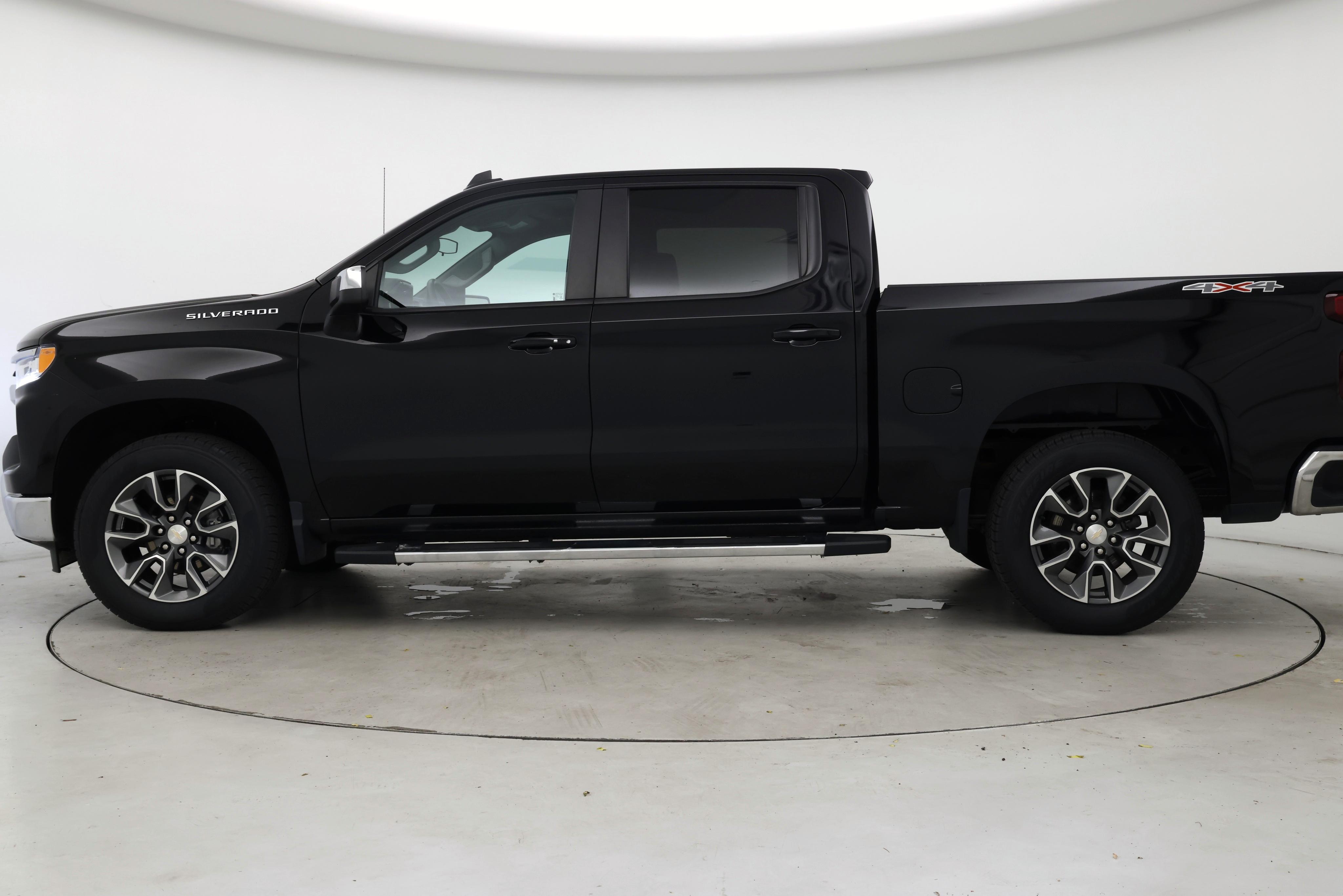 Thumbnail: 2023 Chevrolet Silverado 1500 - 3