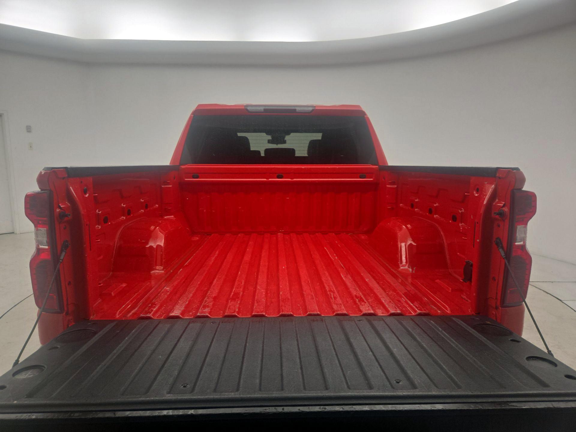 Thumbnail: 2023 Chevrolet Silverado 1500 - 19