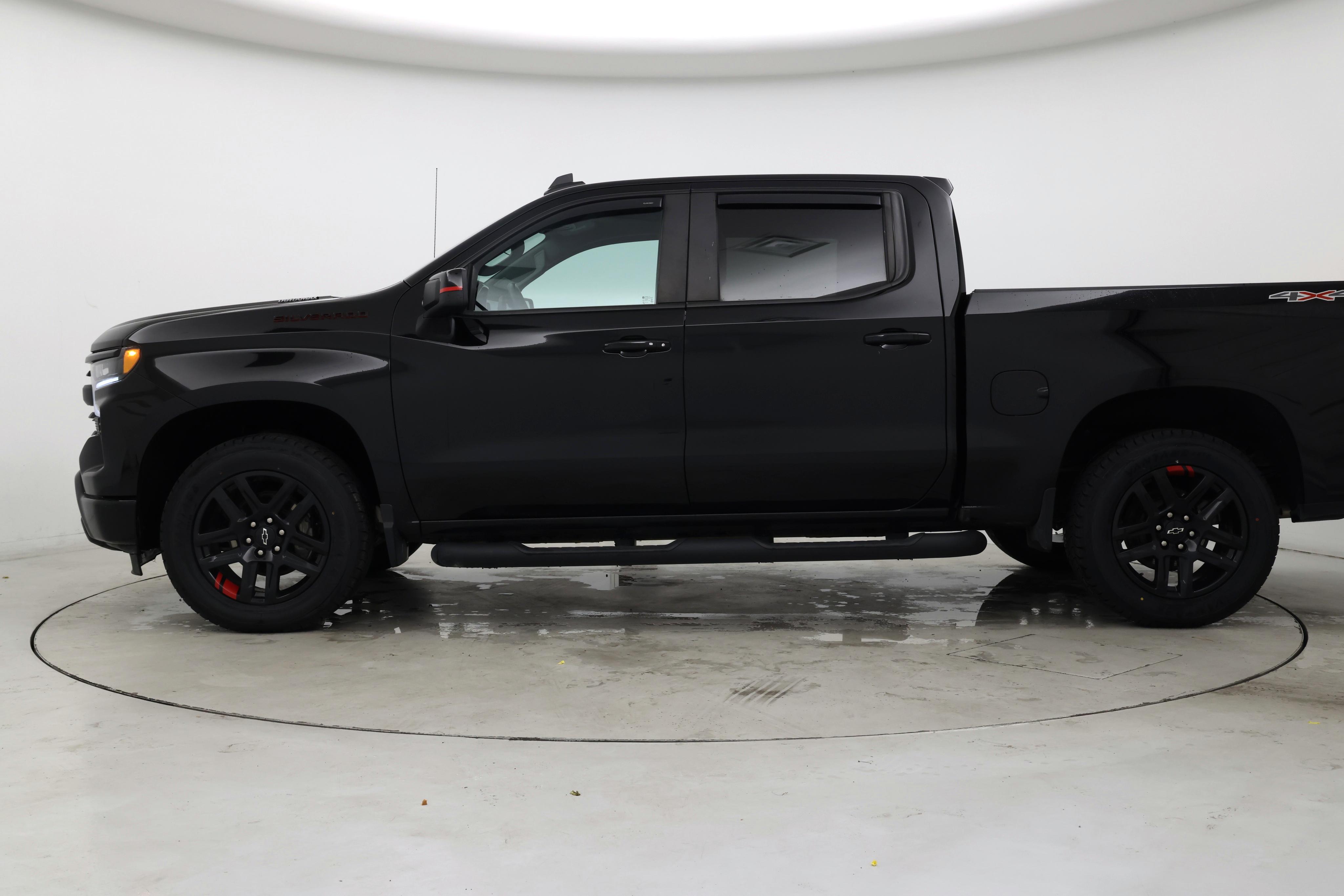 Thumbnail: 2023 Chevrolet Silverado 1500 - 3