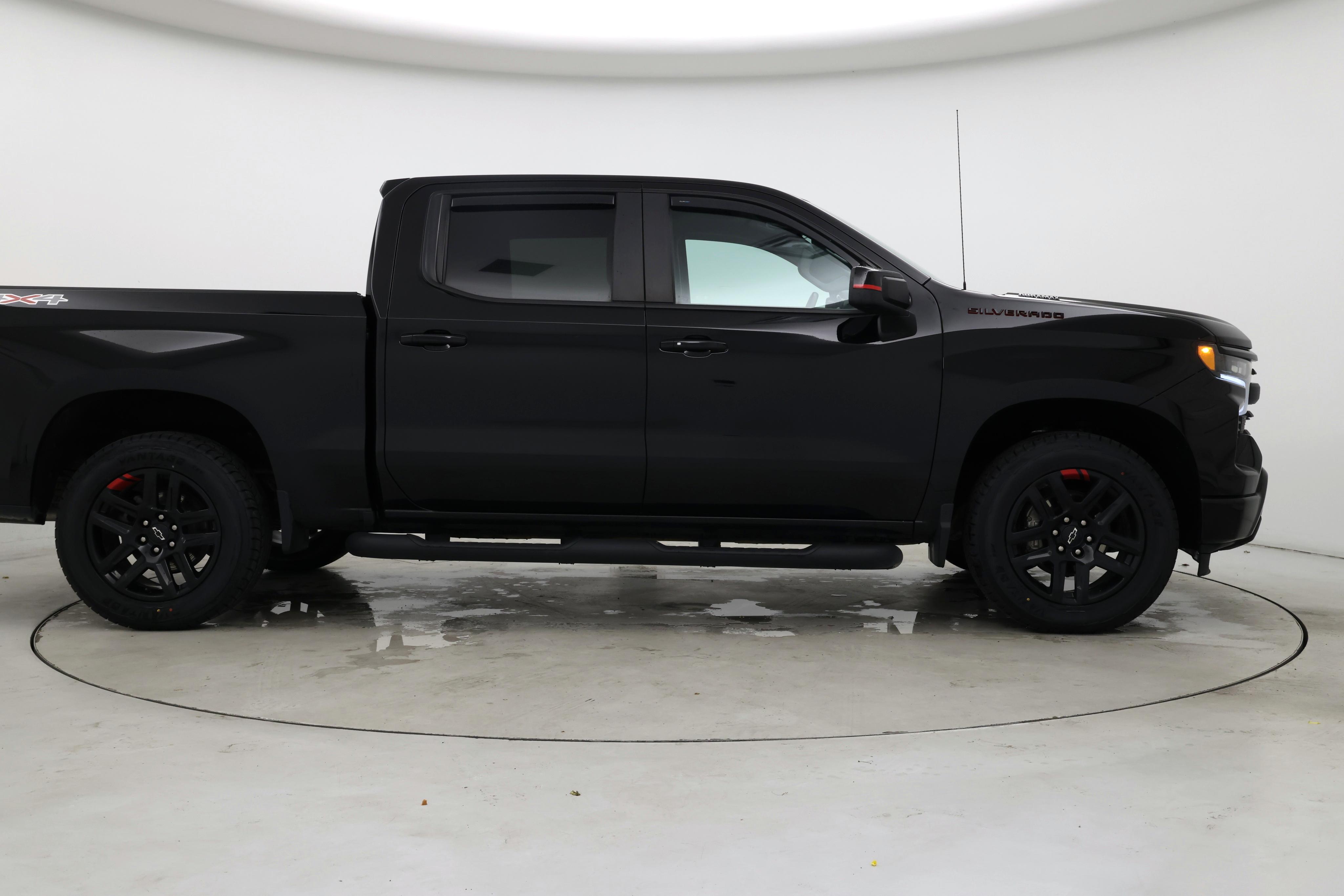 Thumbnail: 2023 Chevrolet Silverado 1500 - 7